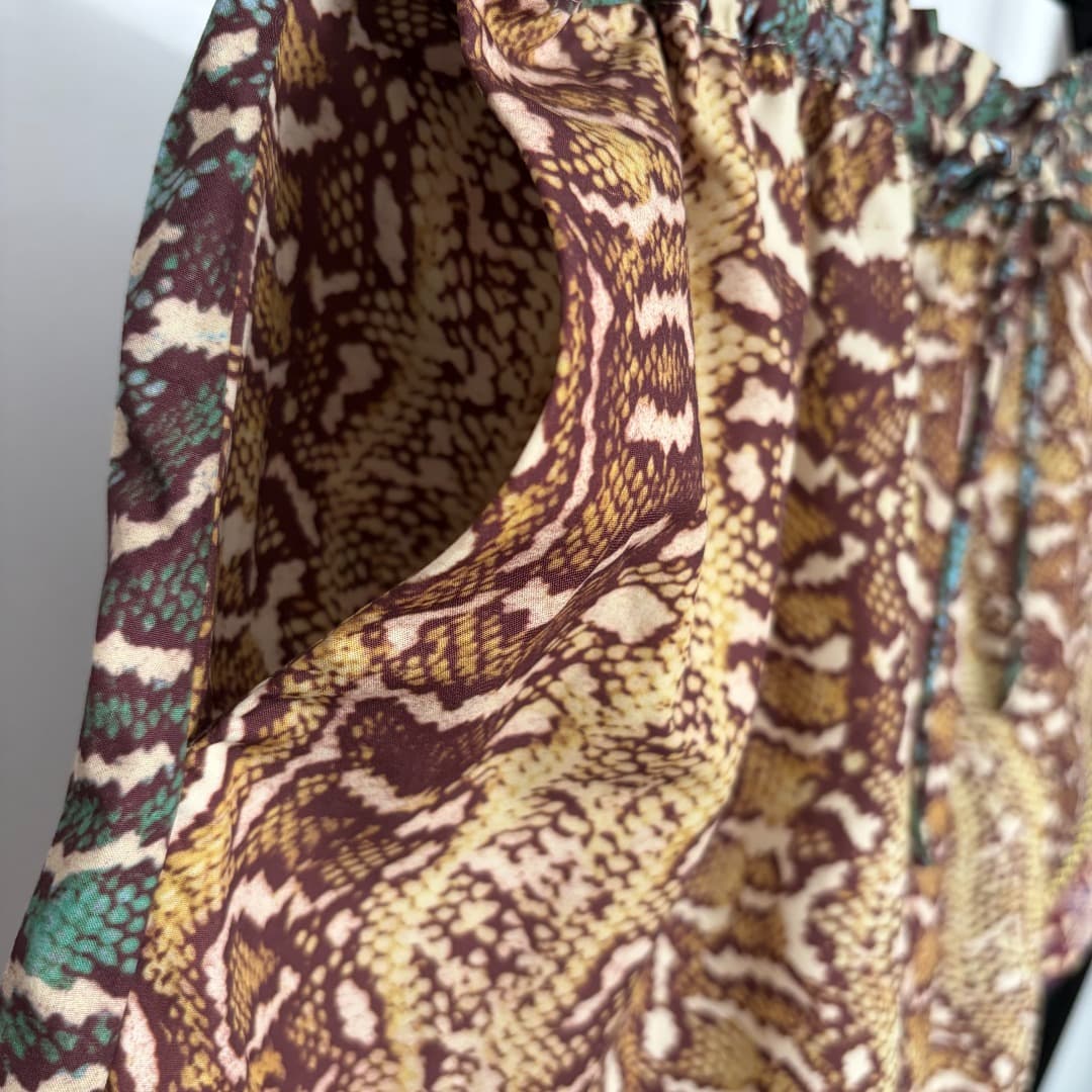 C18343 Style number 20264536 Zimmermann* New set: spandex-printed short sleeves + shorts, mixed colors, S-XL sizes. [Size M: shoulder width 49, bust size 122, sleeve length 33, overall length 68-76; waist size 68, elastic, overall length 36; weight: 0, 41 — image 7