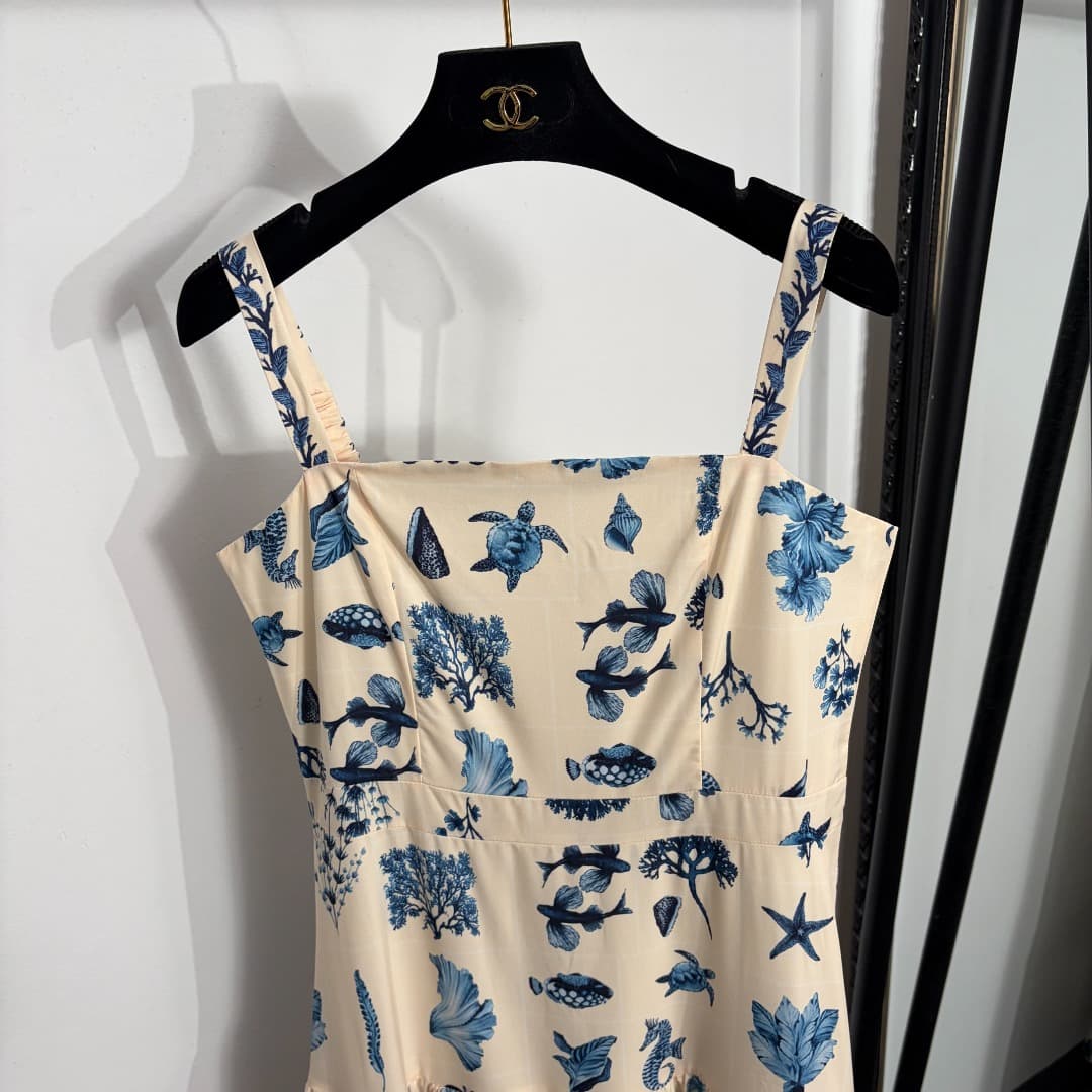 C18338 Style number 20264576 Zimmermann* New model – turtle, fish, marine creature pattern dress with suspenders. Long dress, beige color, sizes S-XXL. [Size M: bust 84, waist 74, length 131; weight: 0, 505kg] — image 2