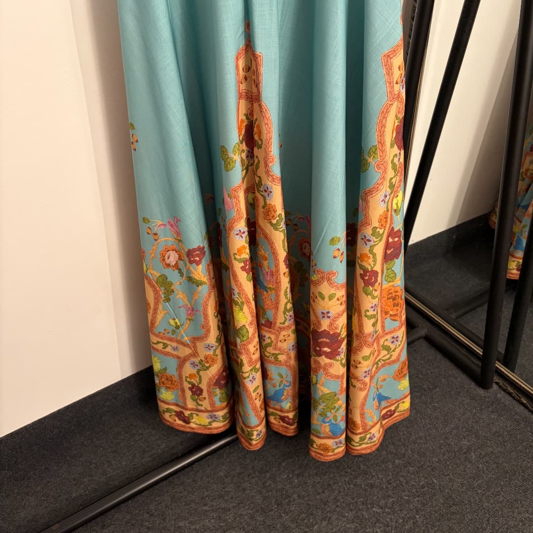 C18327 Item number: 20264614 Zimmermann* Vintage/retro floral print bowed skirt dress. Long dress, lake blue color, S-XL sizes. [Size M: Elasticity at bust: 84; elasticity at waist: 82; length: 132; weight: 0, 835kg] — image 3