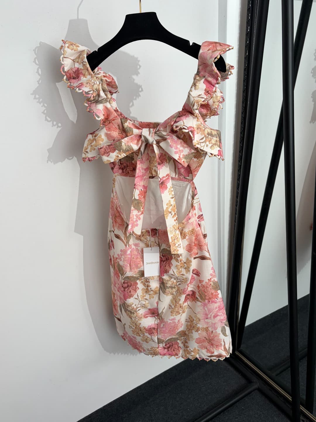 C18229 Style number 20264614 Zimmermann* New model. Floral print, bowed backless荷叶 collar strapless dress. Short skirt, pink, yellow, S-XL. [S size: bust circumference 82, waist circumference 72, length 84; Weight: 0, 420kg] — image 6