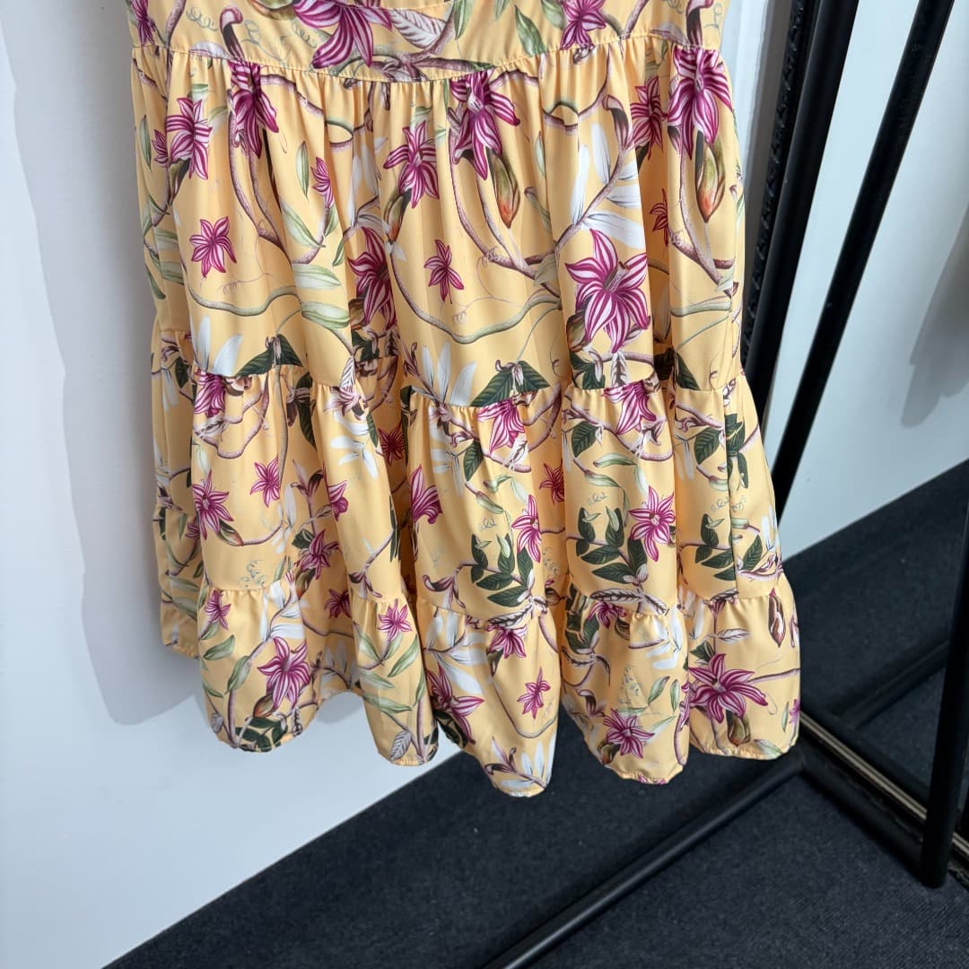 C18320 Style No. 20264689 Zimmermann* New design, sweet and youthful dress with peony flower pattern on a strapless style. Short skirt, yellow color, sizes S-XXL. [Size M: bust 88, waist 74, length 91; Weight: 0, 370kg] — image 3