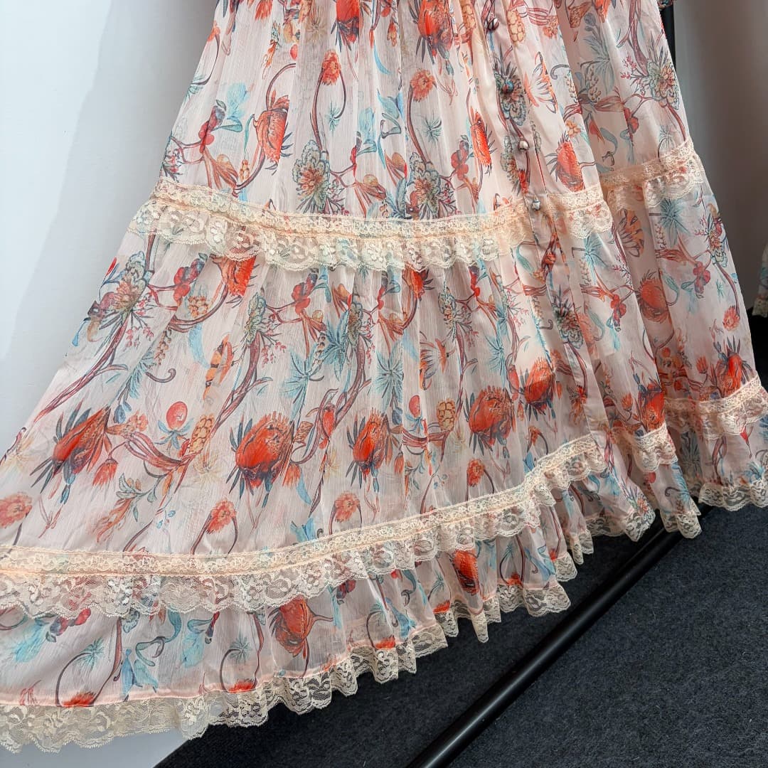 C18291 Style number 20264730 Zimmermann* New model: French-style elegant floral print, lace and ruching on the waist, long sleeve dress. The dress has a underlayer with straps; colors: pink, black. S-XL sizes. [Size M: Chest circumference 88, Length 94; S — image 4