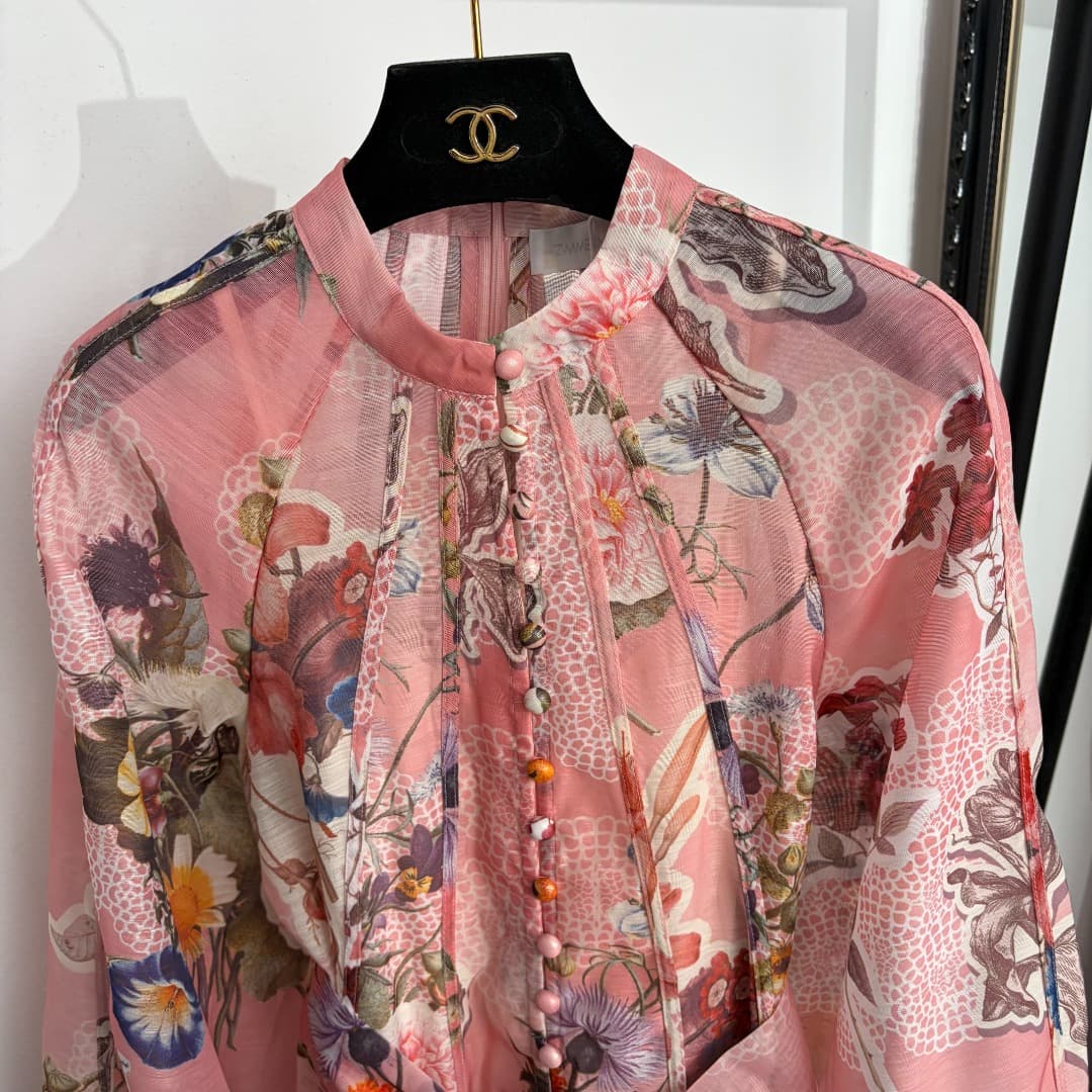 C18318 Style number 20264732 Zimmermann* New model: Elegant floral print with straps, high-waisted lantern-style long-sleeved dress. The dress is lined with straps; colors: pink, orange. S-XL sizes available. [Size M: Chest circumference 90, Length 96; Ch — image 2