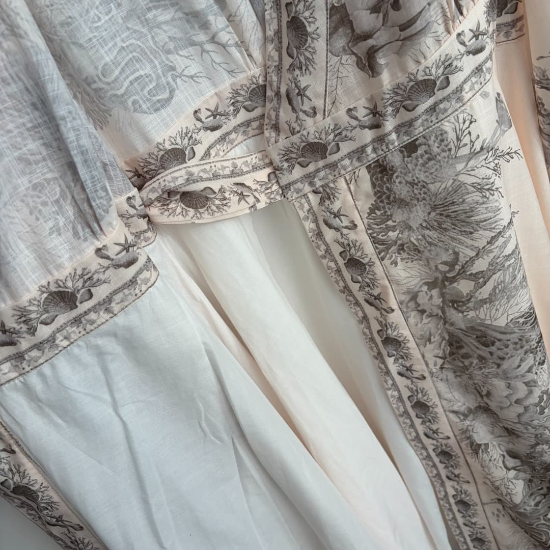C18310 Item number: 20264739 Zimmermann* New model with marine life print and elastic waistband, V-neck, long-sleeved dress. Long dress, beige color, sizes S-XL. [Size S: bust circumference 92, waist circumference 78, sleeve length 59, overall length 127; — image 6