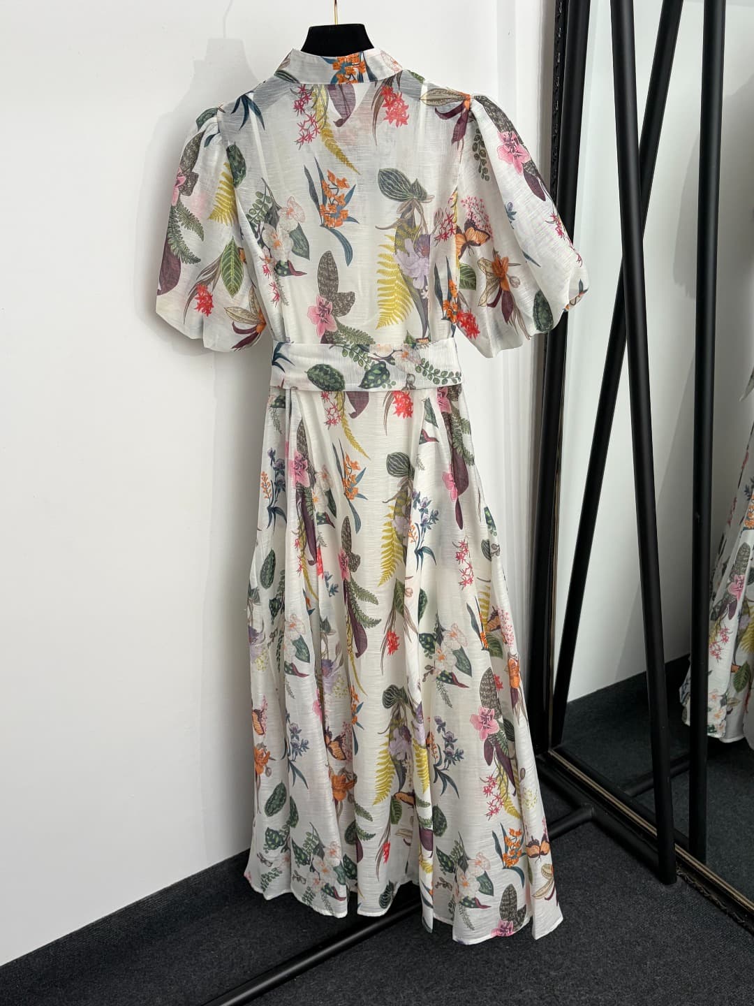 C18305 Style number 20264826 Zimmermann* New model: Butterfly plant print lace waist-cinching bubble short-sleeve dress. Long dress with undergarments, available in white and pink, sizes S-XL. [Size M: bust 90, length 93; bust 100, sleeve length 32, overa — image 7