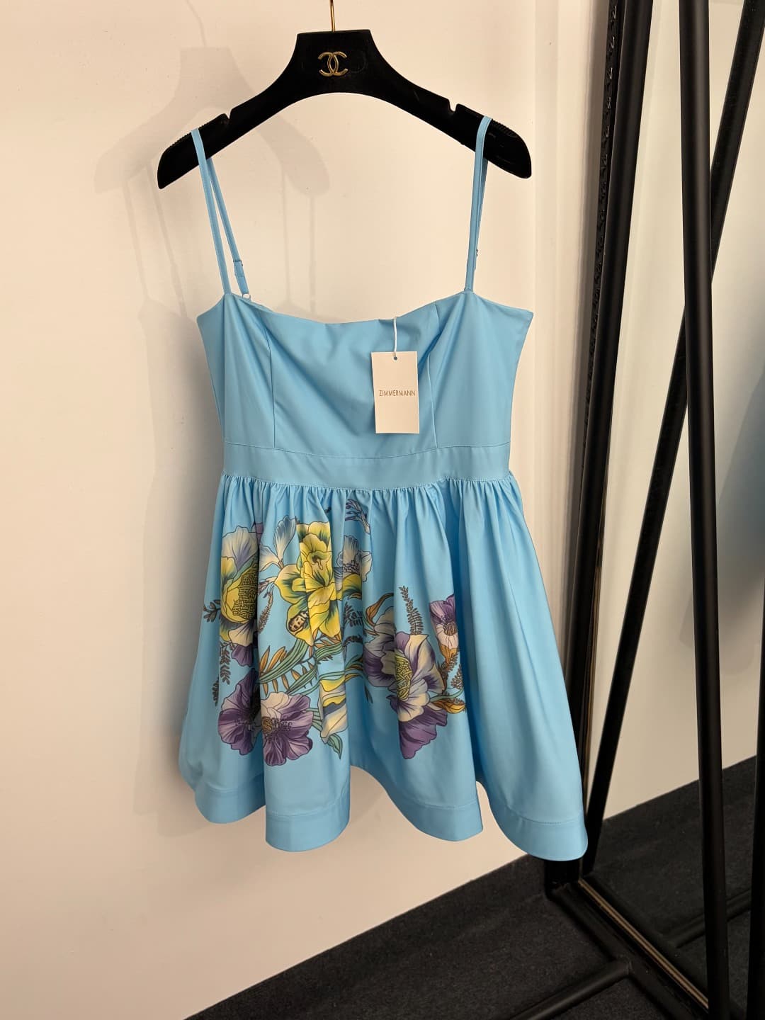 C18296 Style code: 20264841 Zimmermann* New floral-patterned strap dress. Short skirt, white, yellow, sky blue. S-XXL. [Size M: bust 86, waist 76, length 67; Weight: 0, 435kg] — image 5