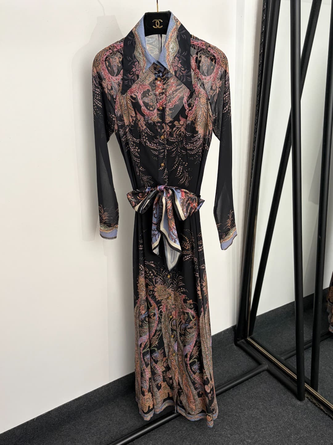 C18277 Size 20265041 Zimmermann* Vintage/retro pattern print with straps, long sleeve dress. Long dress with inner bra, black color, S-XL. [S size: bust 92, length 101; bust 86, sleeve length 69, overall length 143; weight: 0.460kg] — image 1