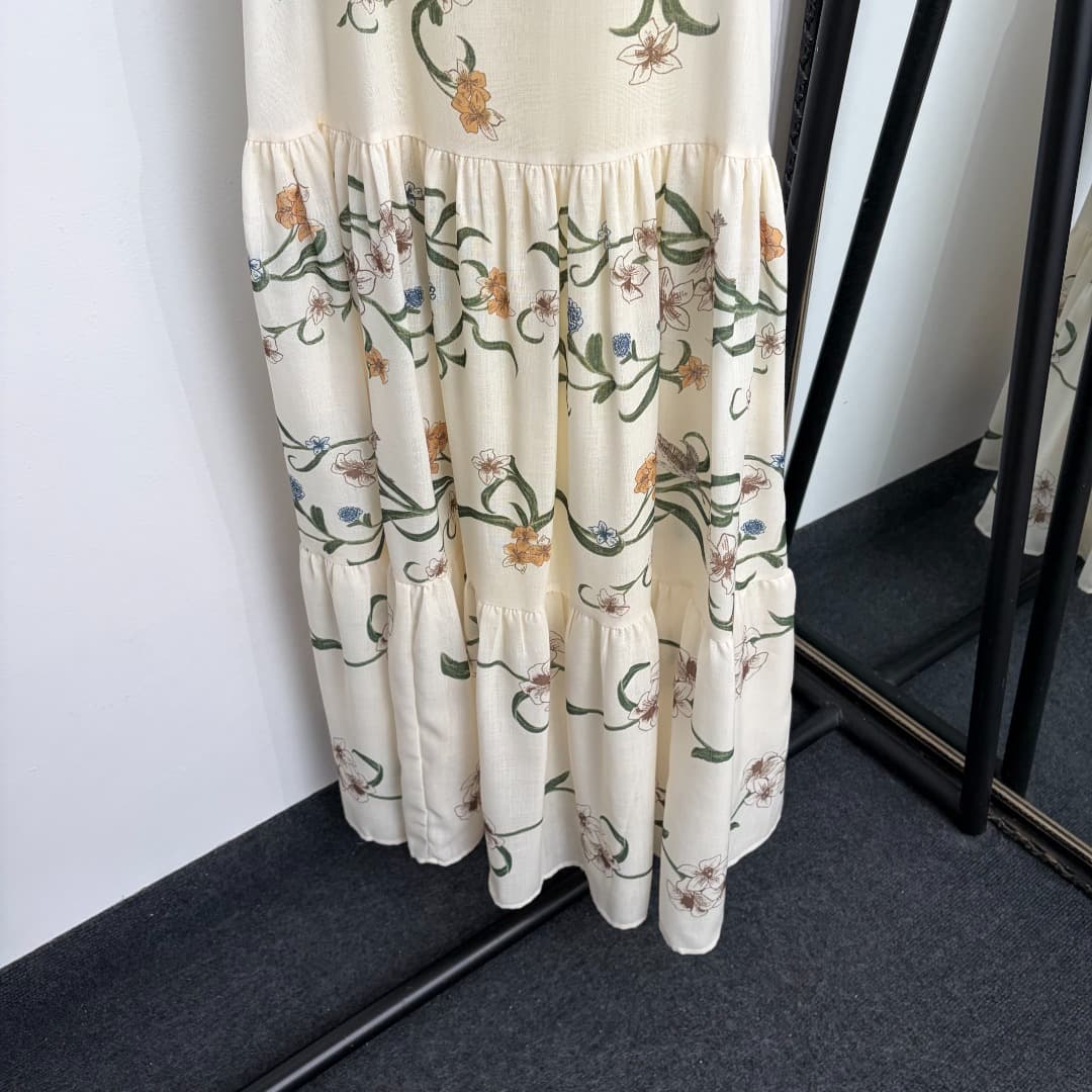 C18274 Item number: 20265115 Zimmermann* New model, elegant floral print linen dress with straps. Long dress, beige color, sizes S-XL. [Size M: bust 84, waist 76, length 130; weight: 0, 545kg] — image 3