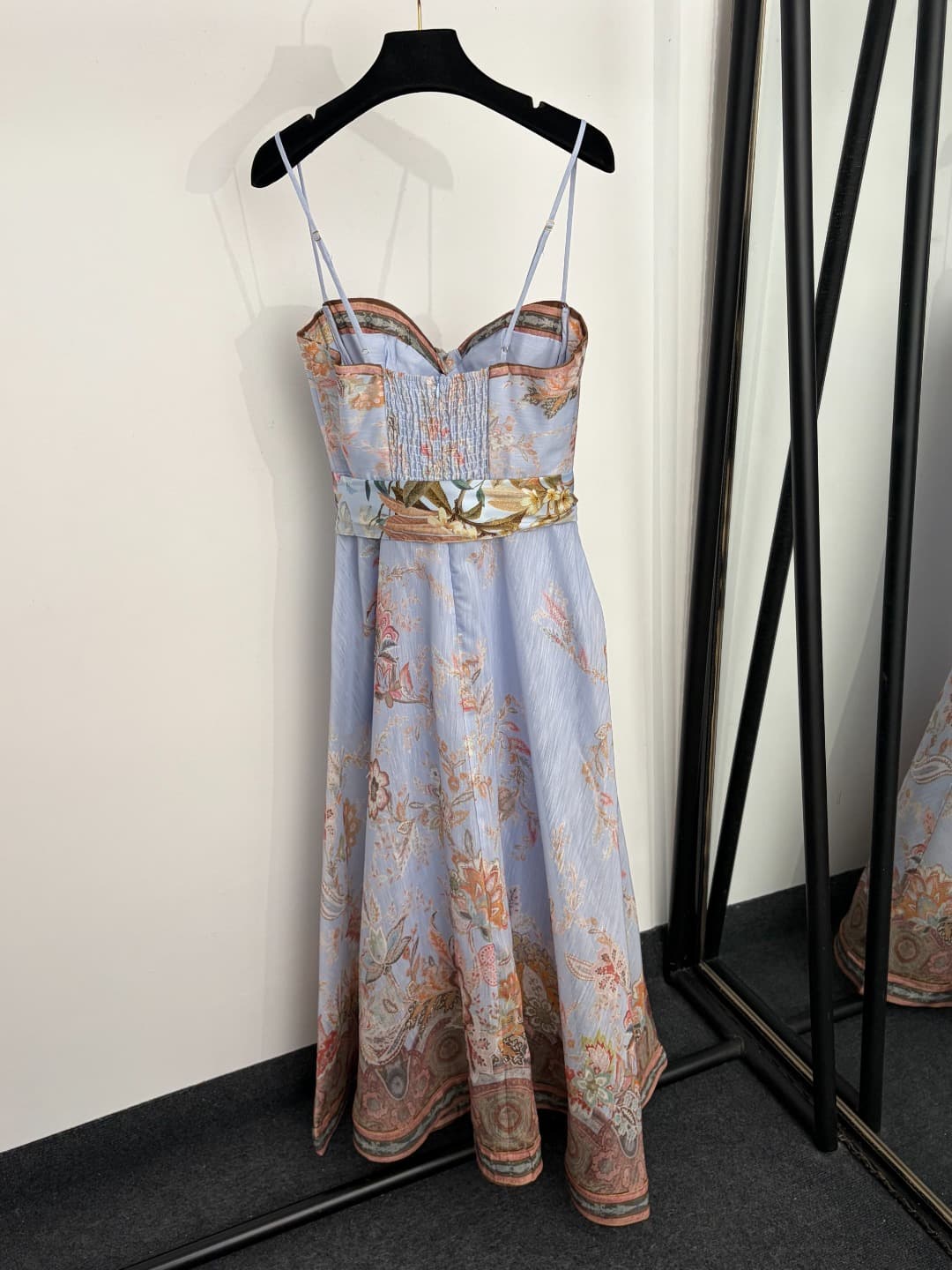 C18267 Style number 20265276 Zimmermann* Vintage/retro style dress with vacation-themed vintage prints, straps, waist-cinching, long dress, purple color, S-XL sizes. [Size M: Elasticity at bust 80, waist 70, length 117; Weight: 0, 445kg] — image 6