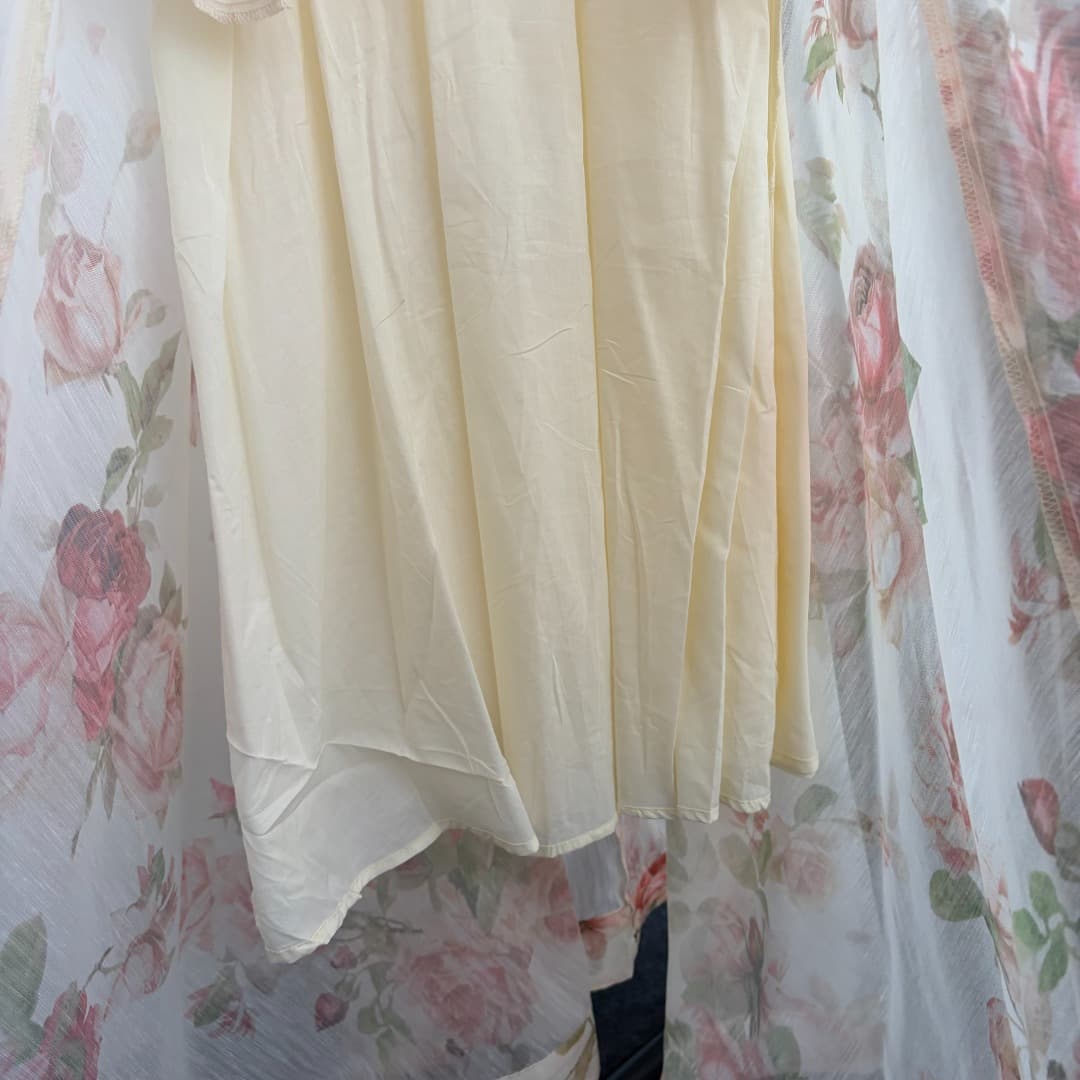 C18265 Item No. 20265278 Zimmermann* New style vacation-themed dress with rose print straps, waist-cinching halter bodice. Long dress, beige color, S-XL sizes. [S size: elasticated bustband 80, elastic waist 68, long length 126; Weight: 0, 530kg] — image 8