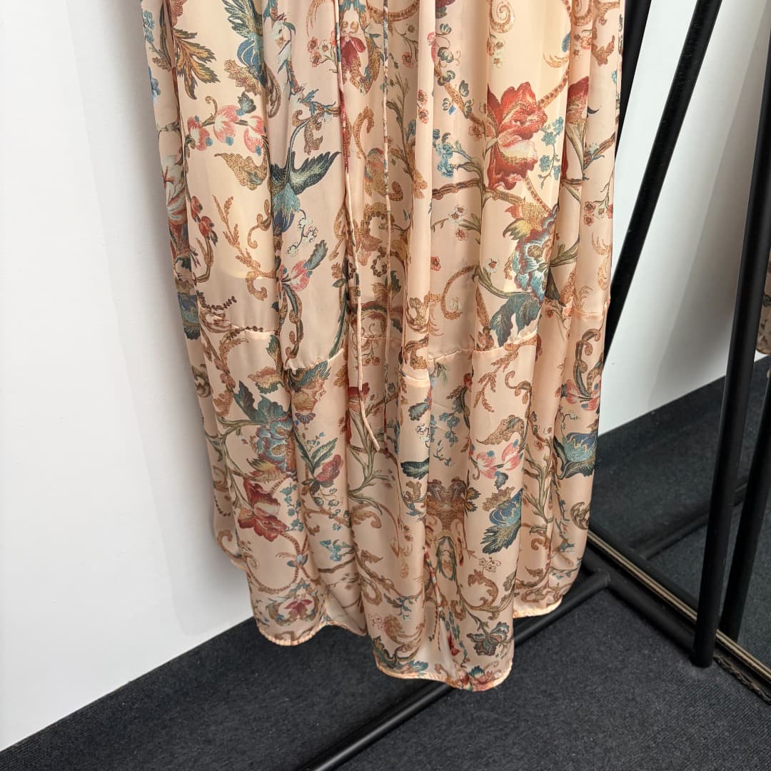 C18242 Style number 20265773 Zimmermann* Vintage/retro style, colored flower pattern, doll-like design with belted waist and halter back dress. Long dress, apricot color, S-XL sizes. [S size: elasticic bust, 76; elasticic waist, 74; long length, 118; weig — image 6