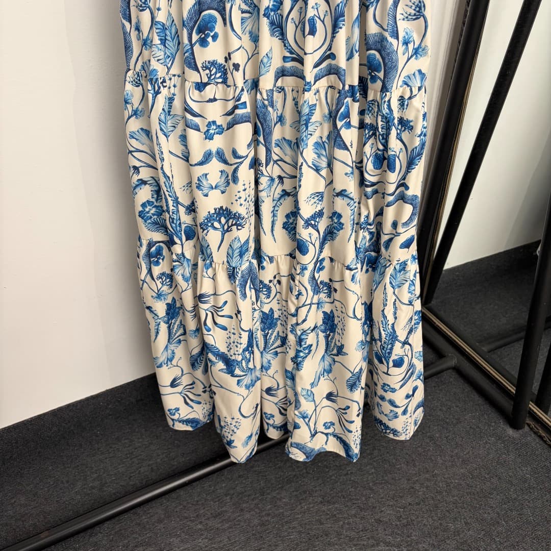 C18231 Size code 20266118 Zimmermann* Vintage/retro new model, blue vintage floral print mid-rise skirt dress. Long dress, white, S-XL. [Size M: bust 86, waist 70, length 130; weight: 0, 765kg] — image 3