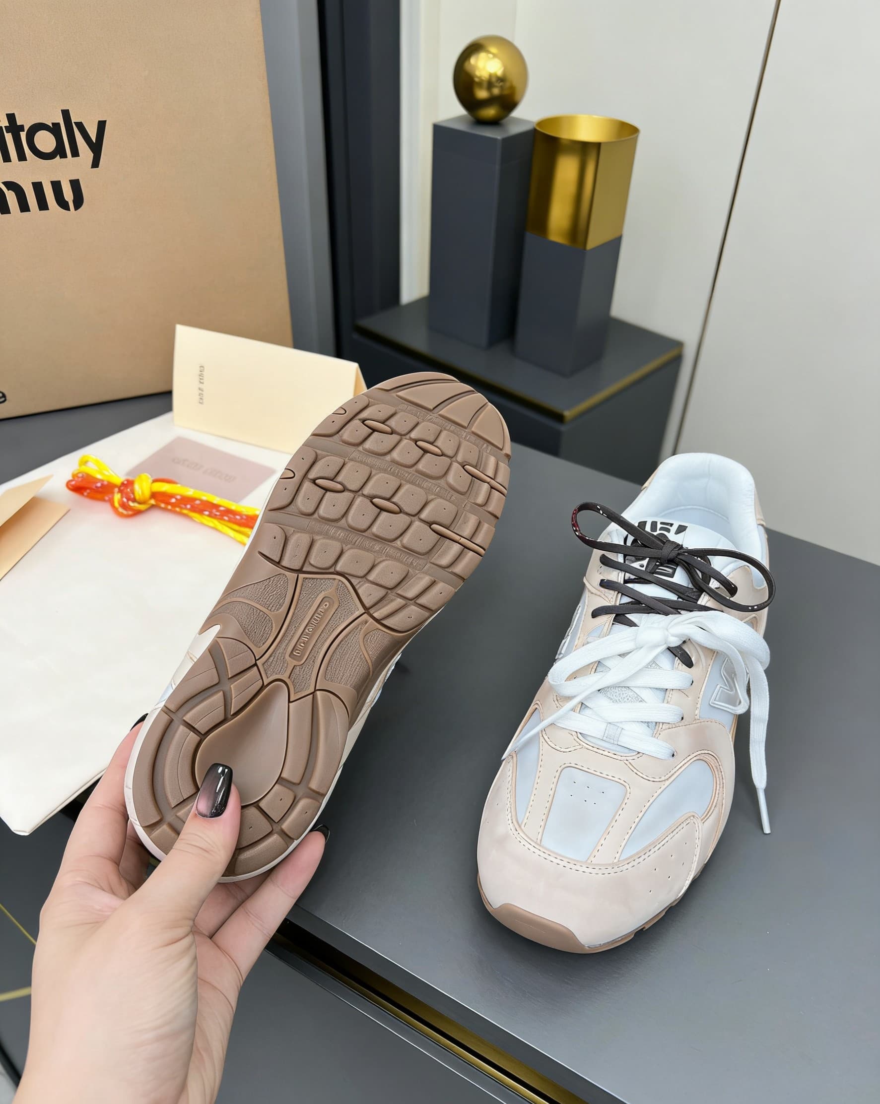 D10661 MiuMiu x New Balance Collaboration model NB530👫 Couple’s edition, casual and sports shoes, Adidas-style shoes, Converse-style shoes — image 4