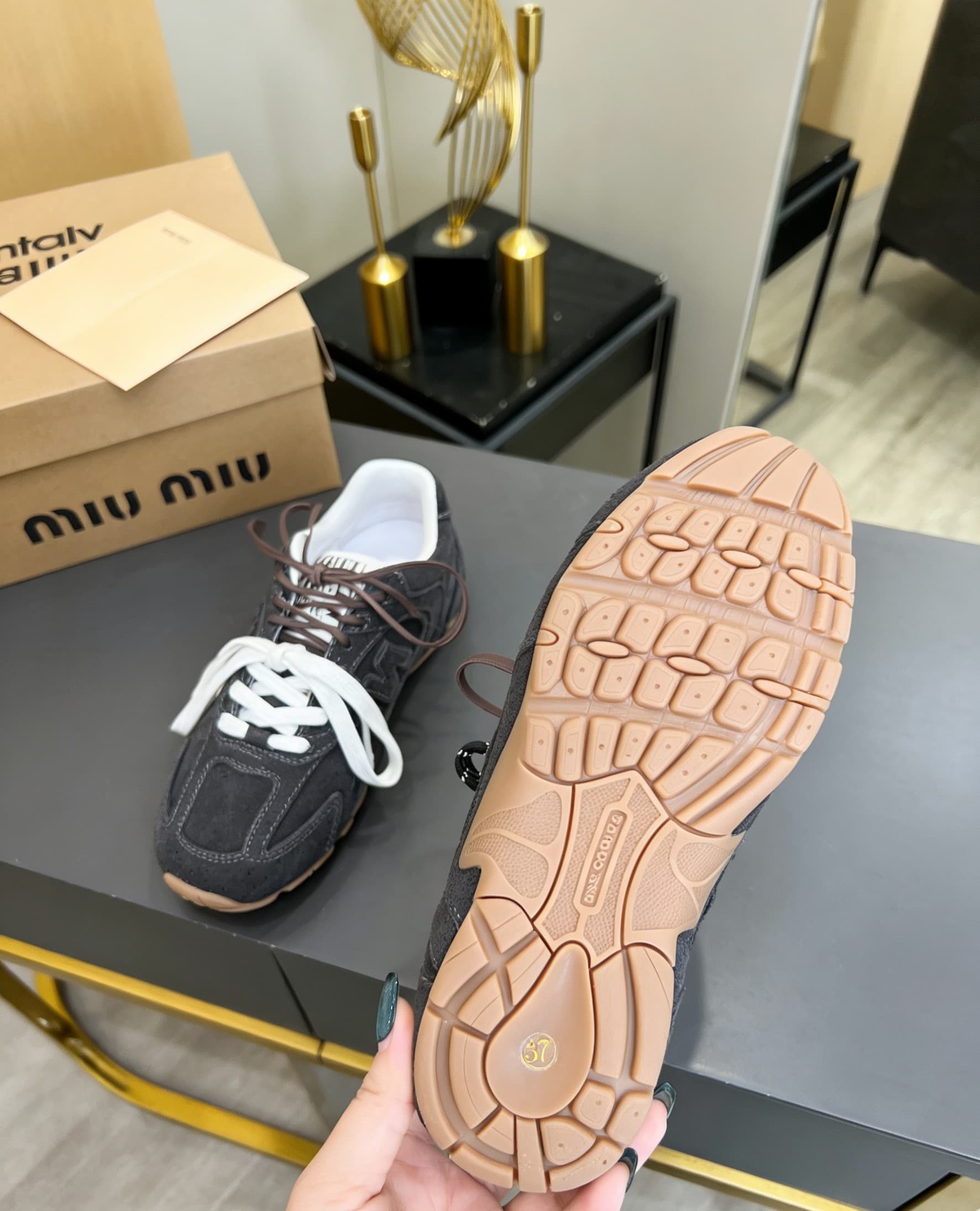 D10657 MiuMiu x New Balance NB530👫 Couple version — image 5
