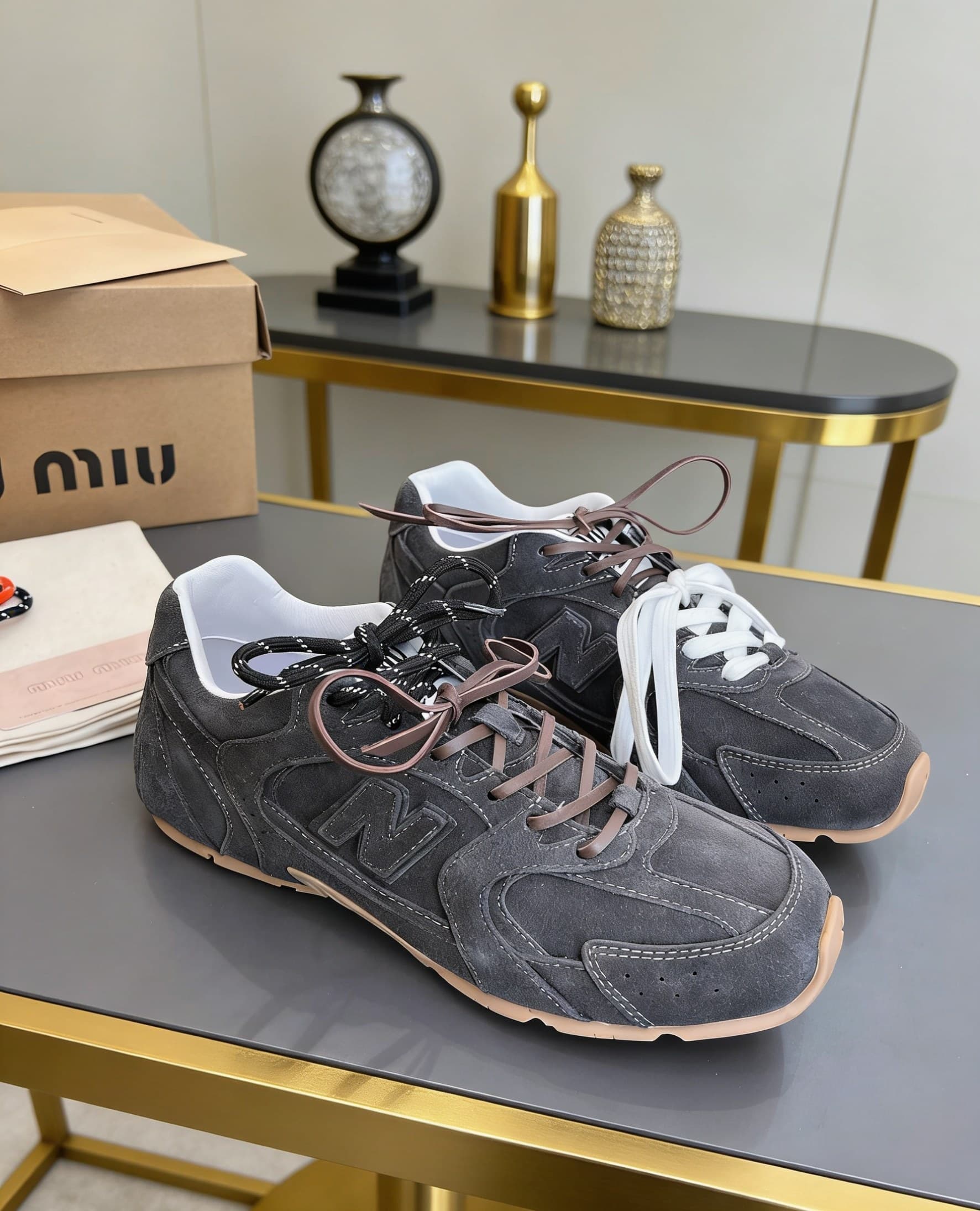 D10657 MiuMiu x New Balance NB530👫 Couple version — image 2
