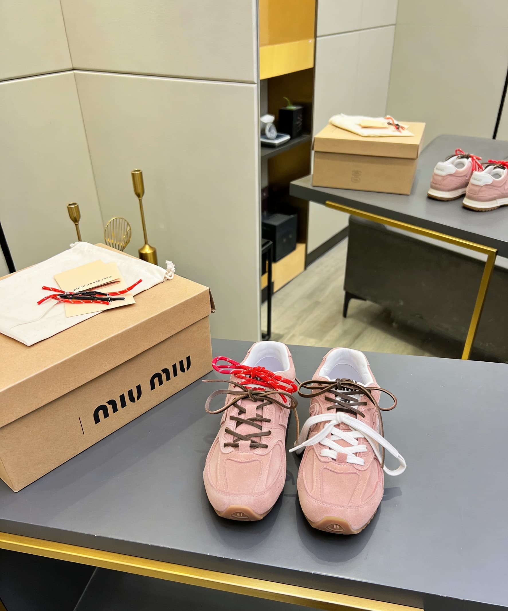 D10658 MiuMiu x New Balance NB530👫 Couple version — image 3