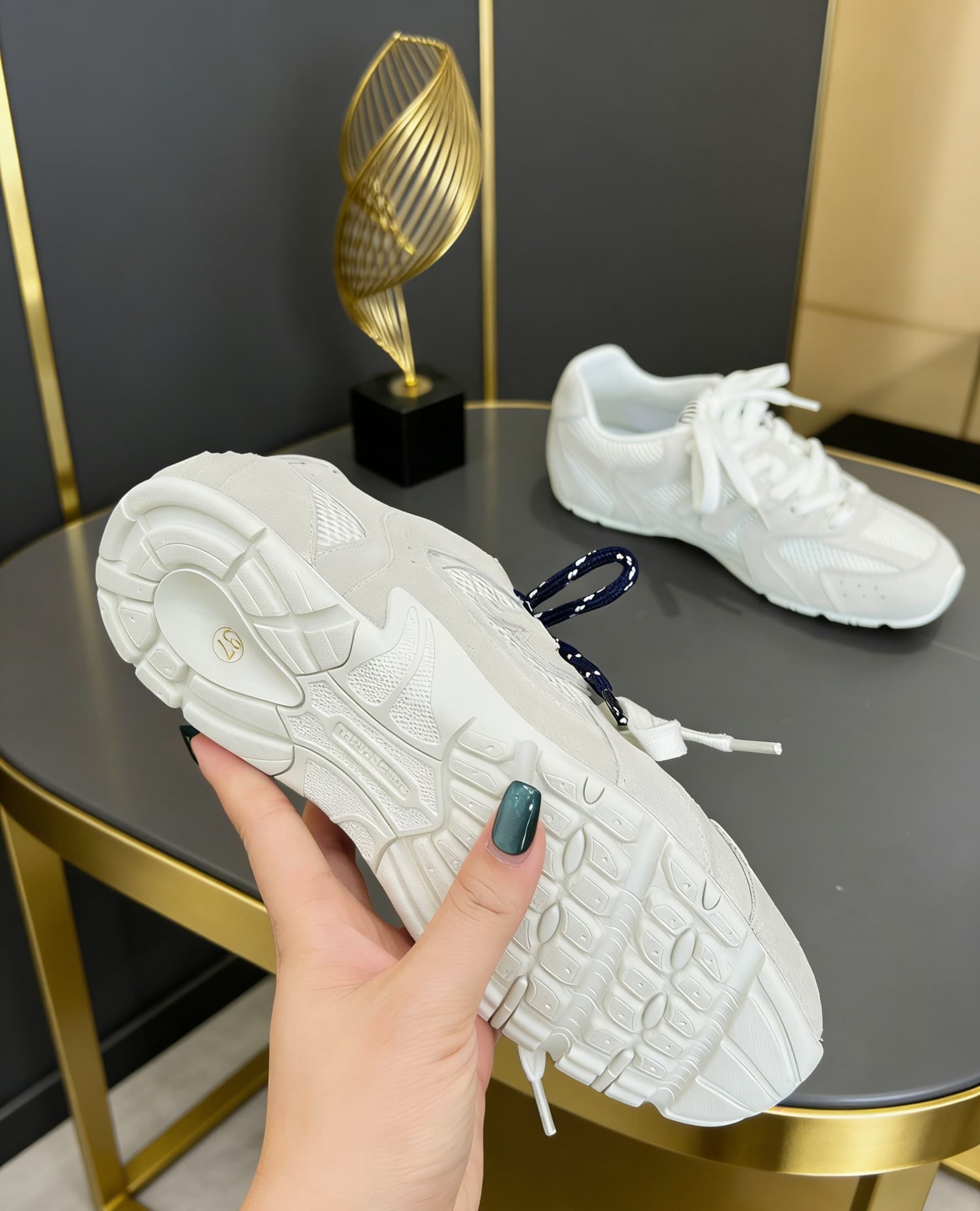 D10652 MiuMiu x New Balance NB530👫 Couple version — image 2