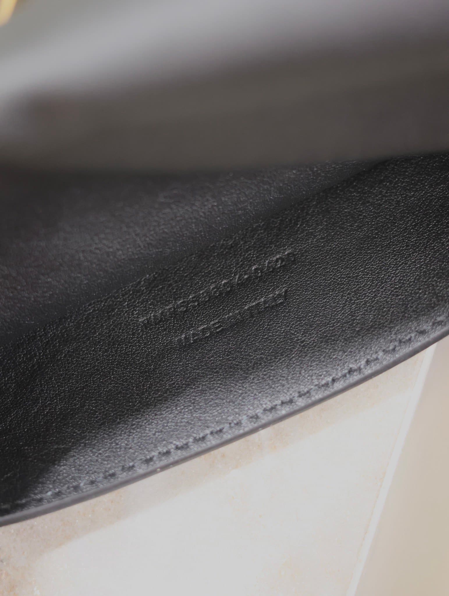 C8566 Black plain weave· — image 8