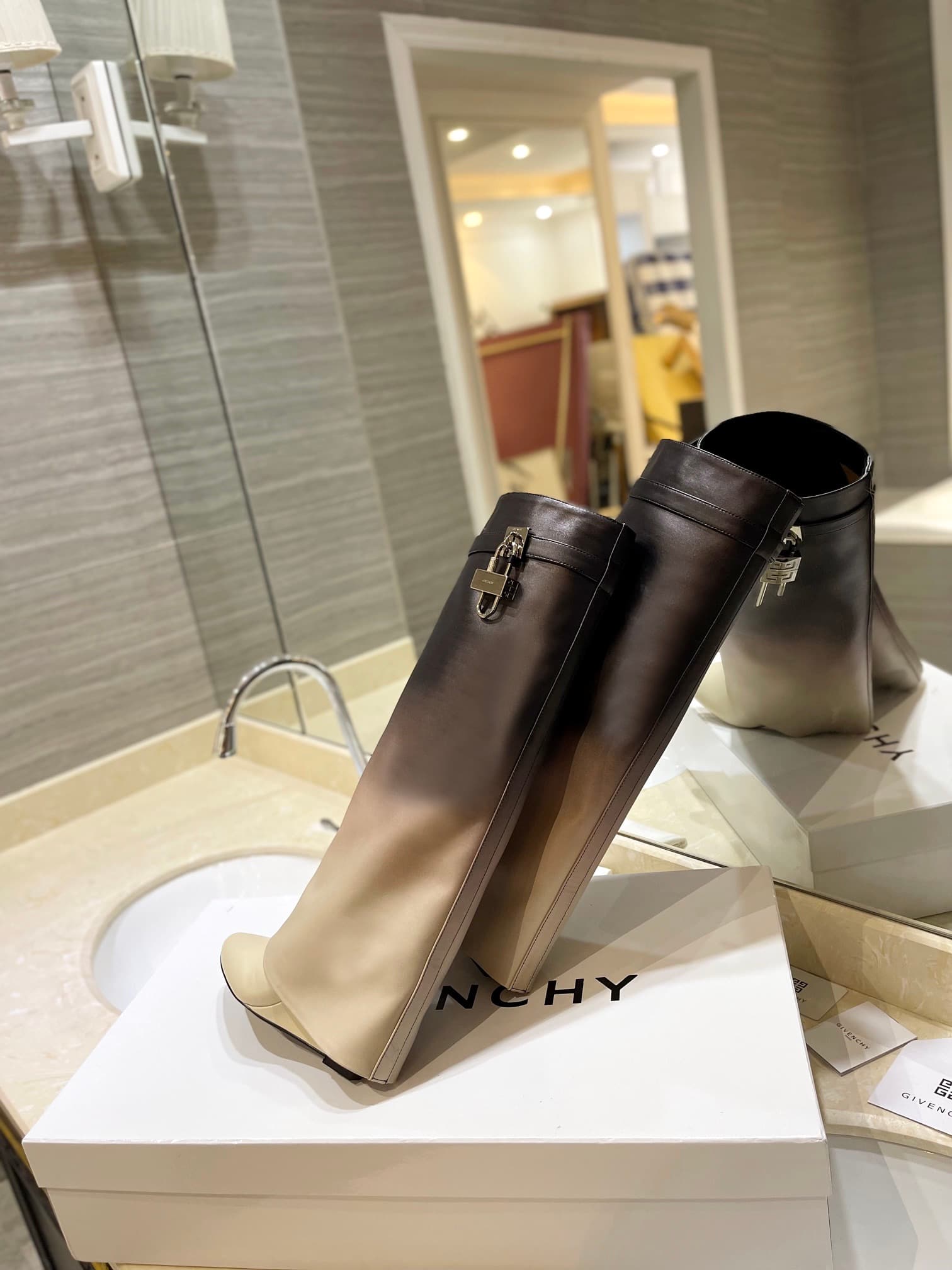 D6551 💰 Authentic version customized for specialty stores — image 6