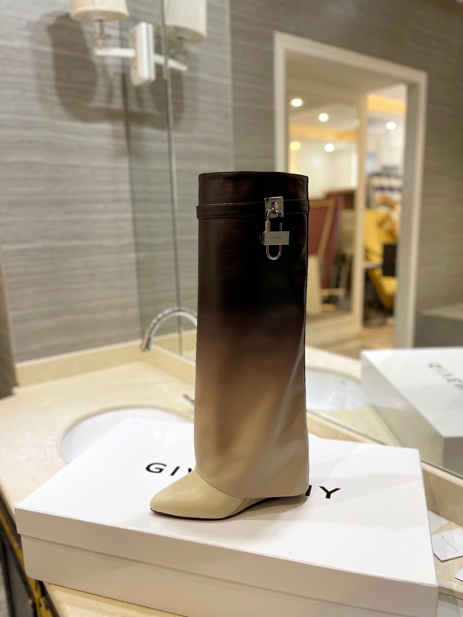 D6551 💰 Authentic version customized for specialty stores — image 4
