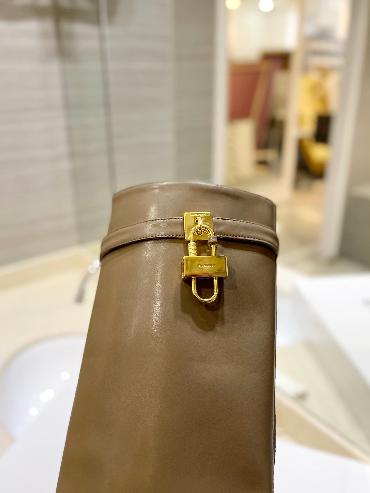 D6549 💰 Authentic, high-quality customized version from the store counter — image 7