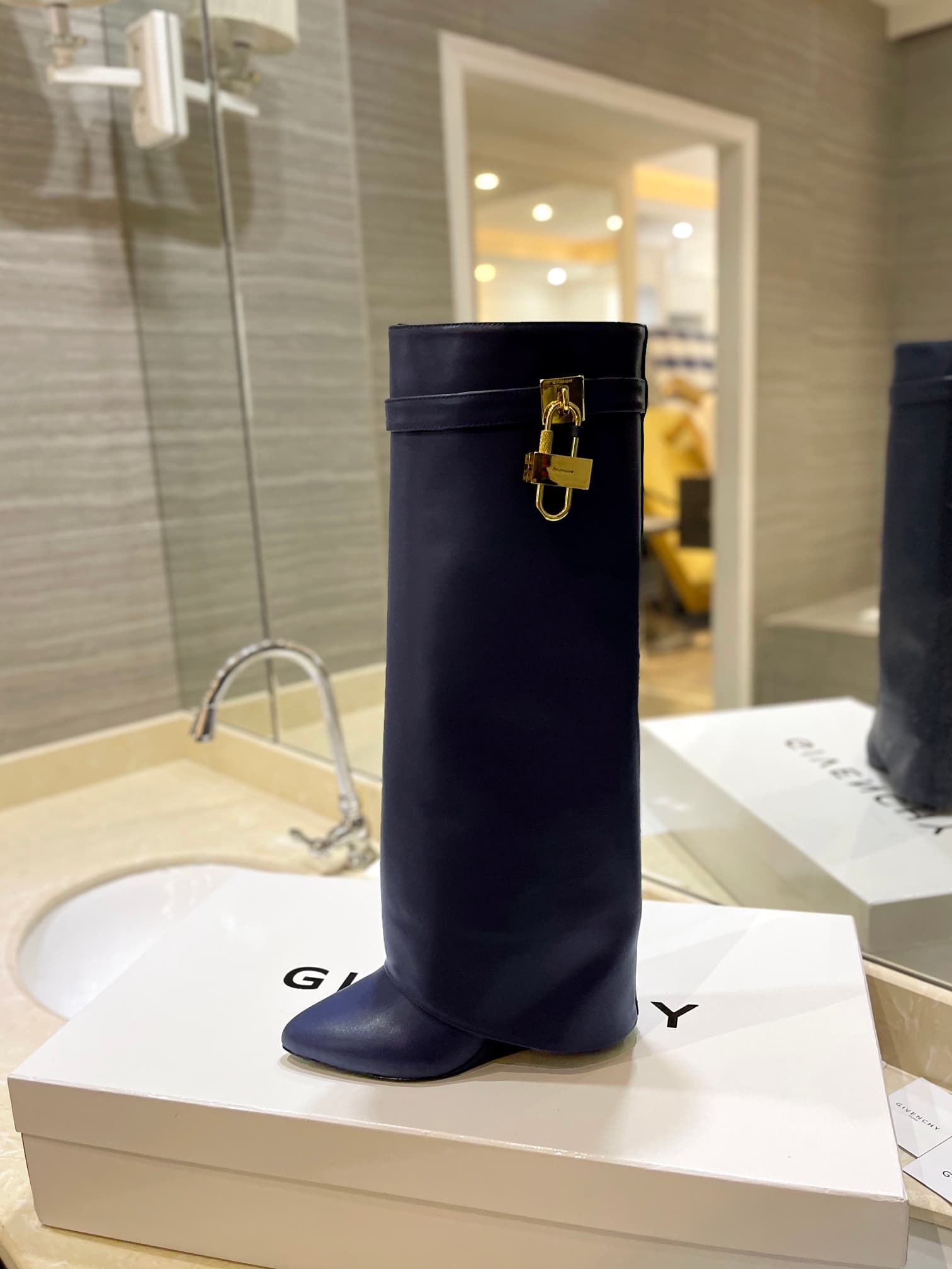 D6547 💰 Authentic, high-quality customized version from the store counter — image 4