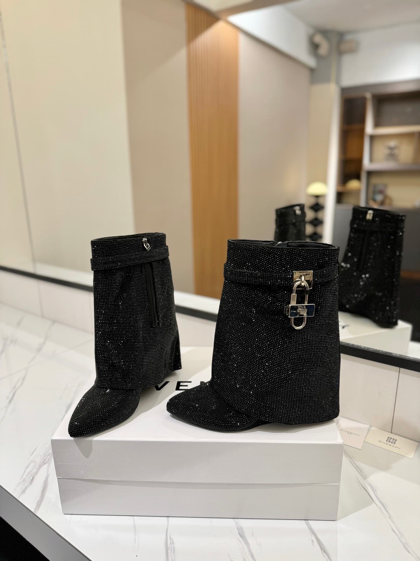D6593 💰 Authentic, high-quality customized version from the store counter — image 6