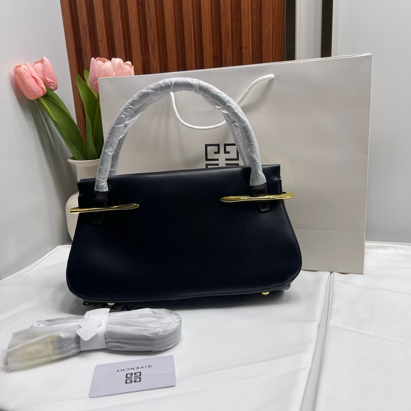 C3248 . New model GIVENCHY Jivchen｜Jessica Zheng Xiuyan’s same-style nch bag — image 2