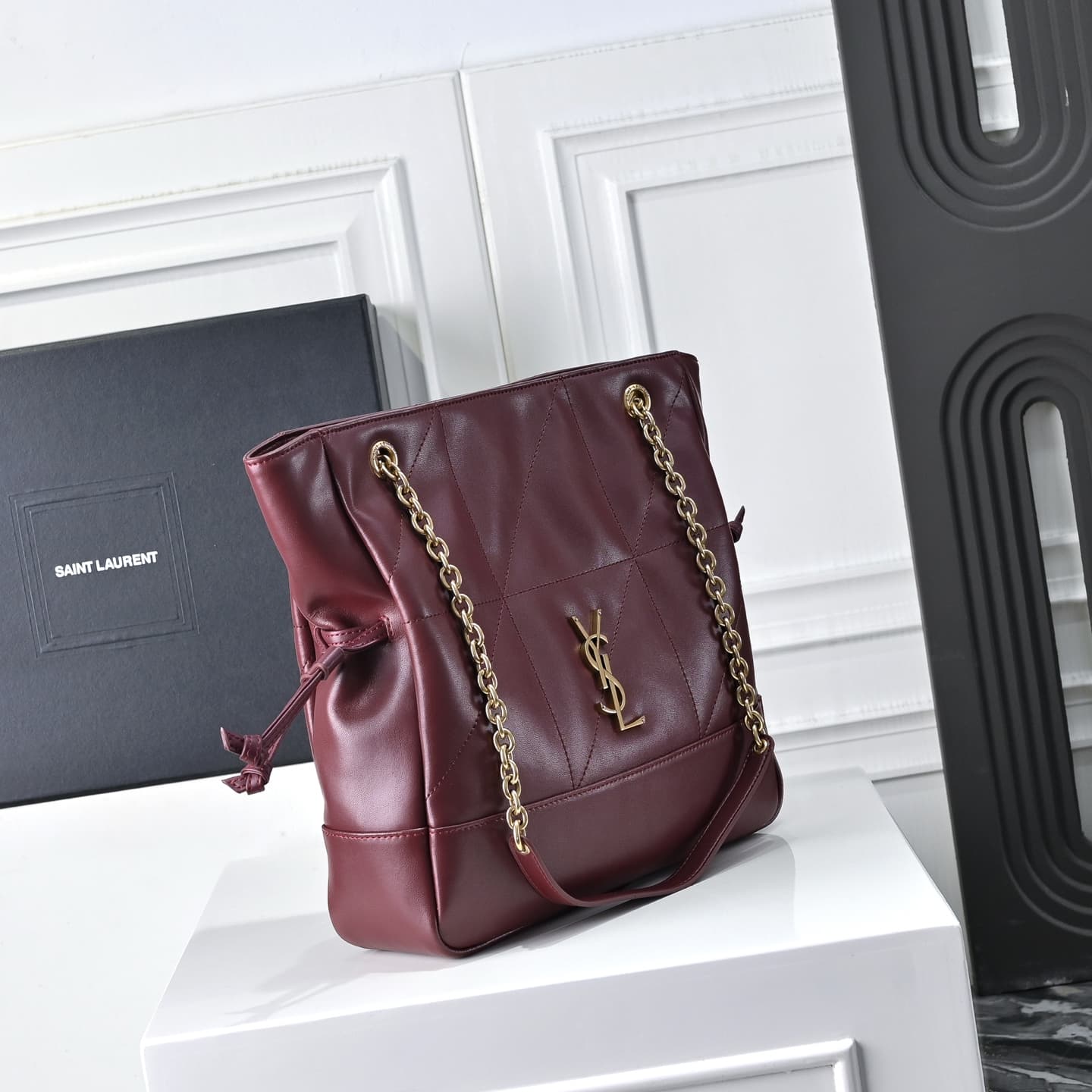 C8552 [Small Size] 🌈 YSL’s new small-size Jamie bag, 4.3 – a large tote bag made of leather. The designer really understands what consumers need! 🉑️ Many tote bags fail to combine beauty and functionality, but this one does! It’s lightweight, has plenty o — image 2