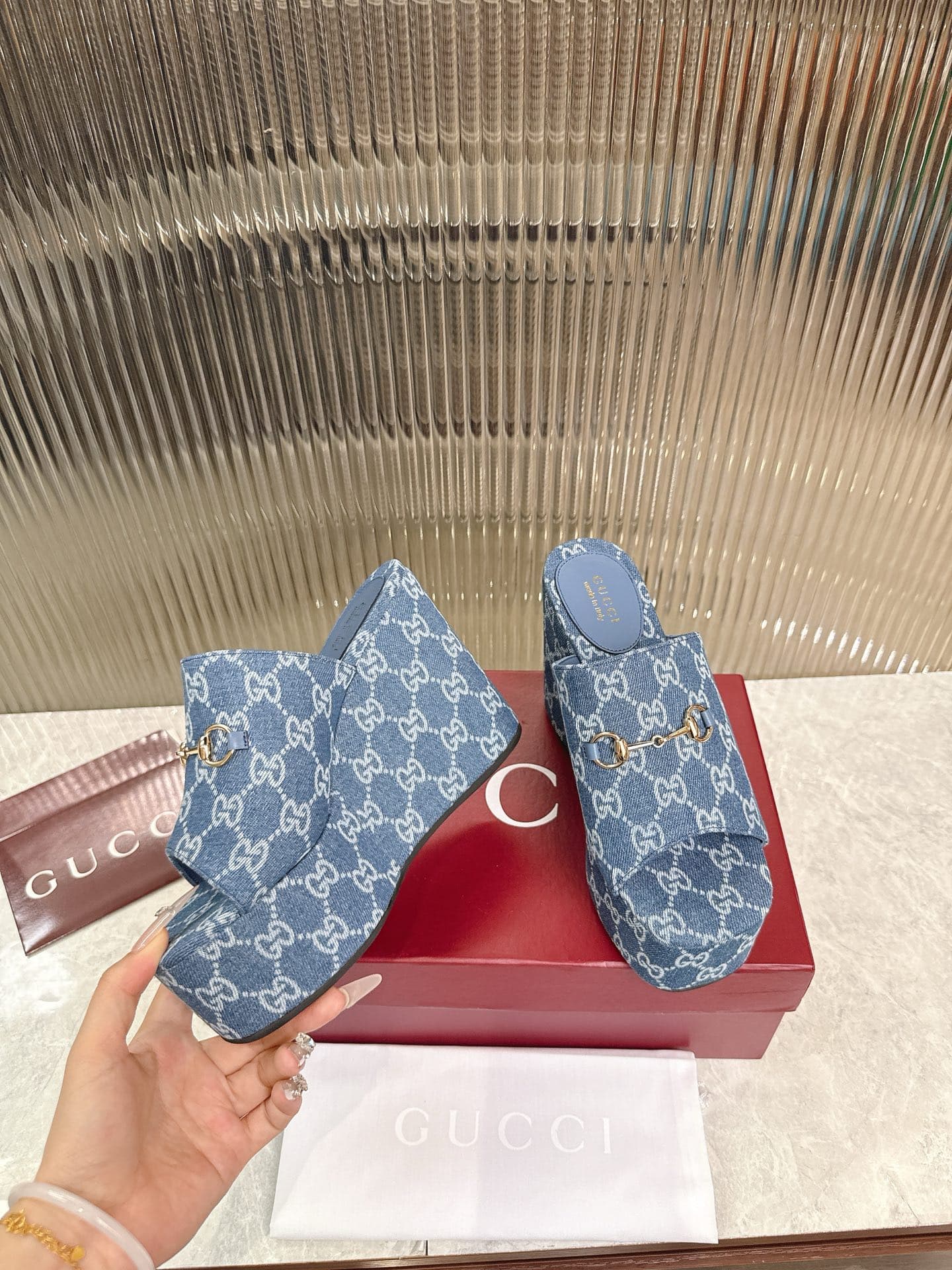 D7103 👑💰 Women’s cool slippers with horsebit-shaped wedge-like heels. — image 5