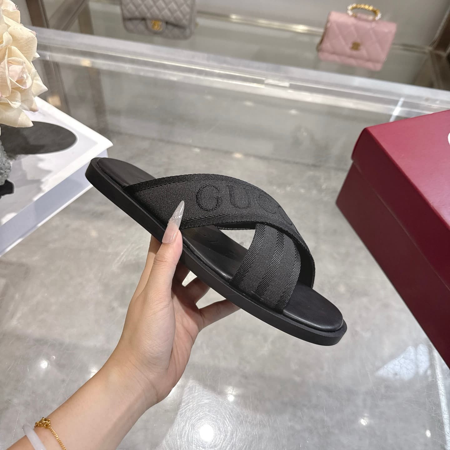 D7102 👑 💰 New men’s sandal-style slippers with a cross design 🩴 — image 5