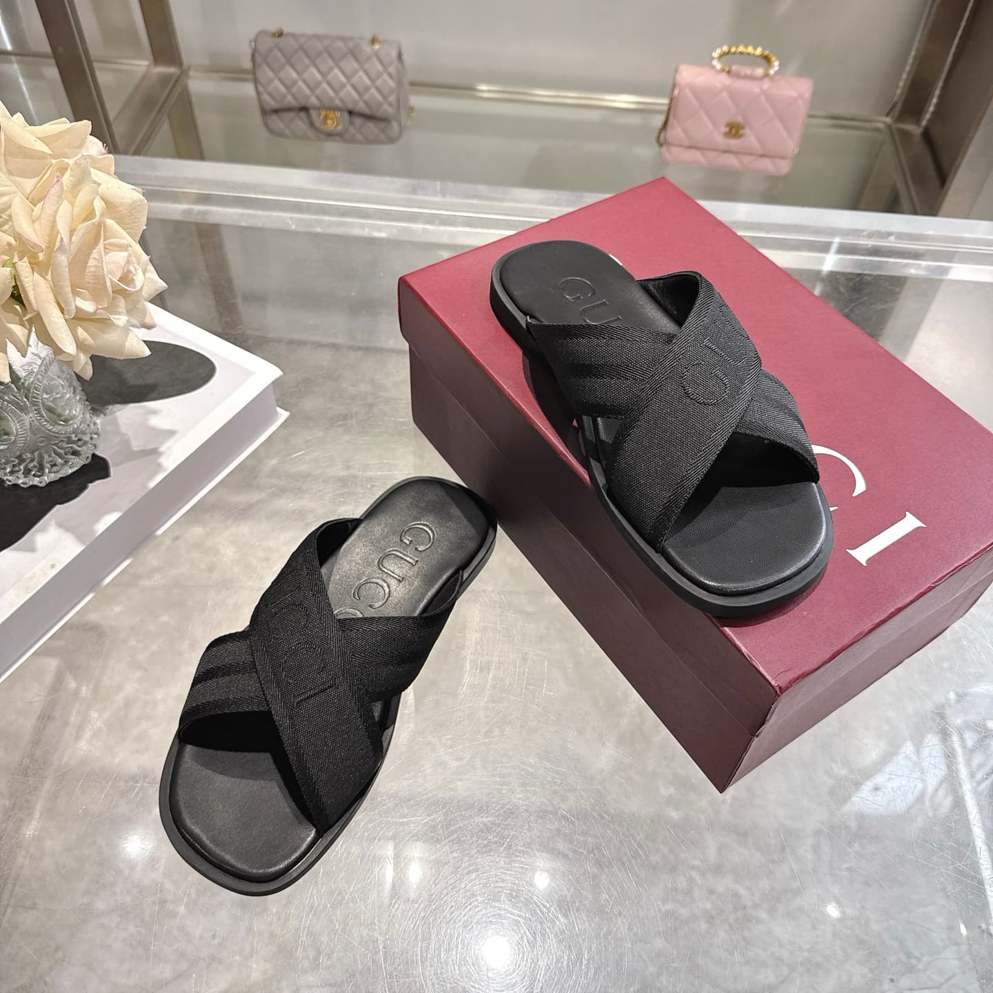 D7102 👑 💰 New men’s sandal-style slippers with a cross design 🩴 — image 6
