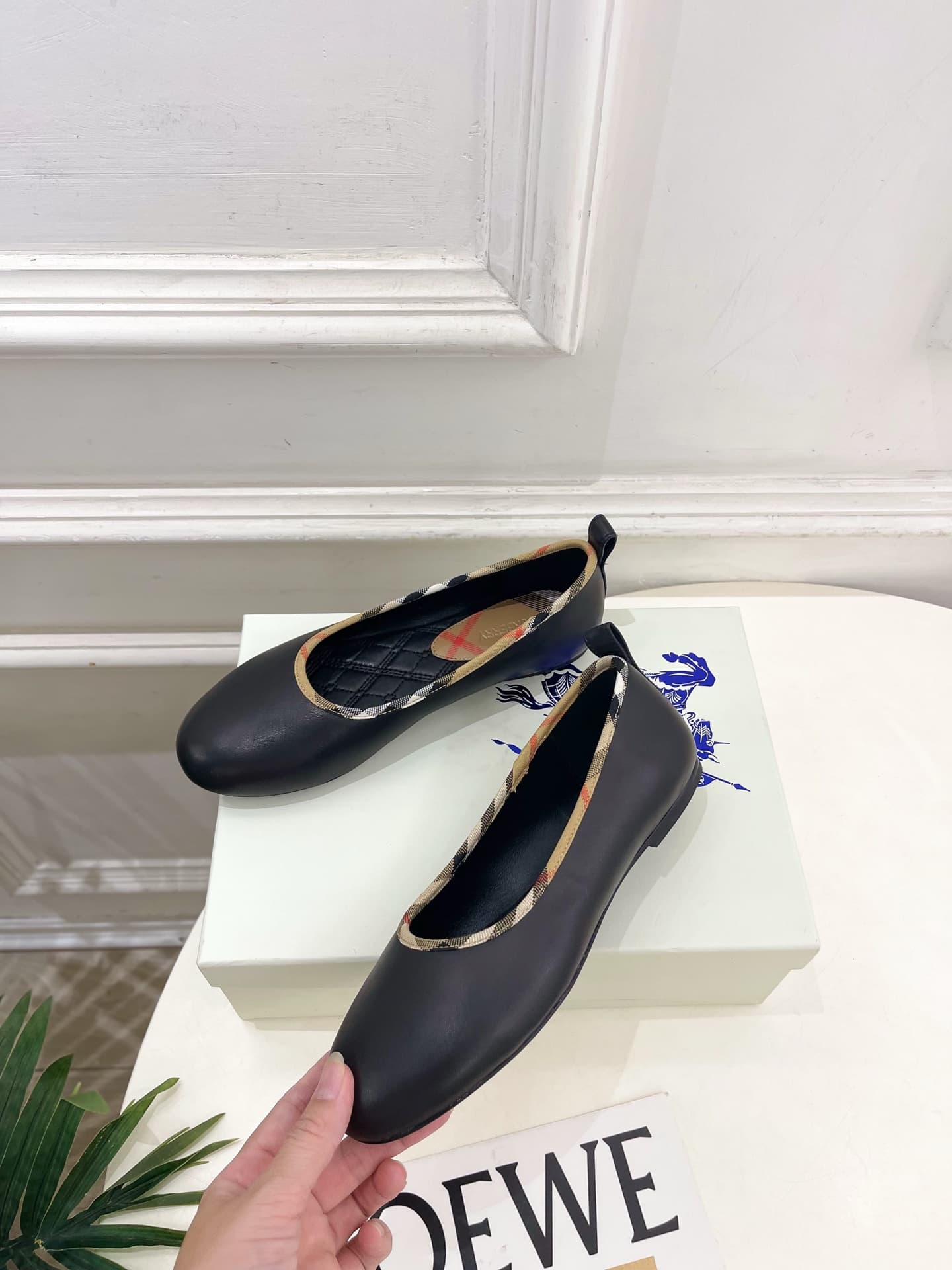 D3200 Burberry 2026 New Vintage/Retro Check Ballet Shoes — image 3