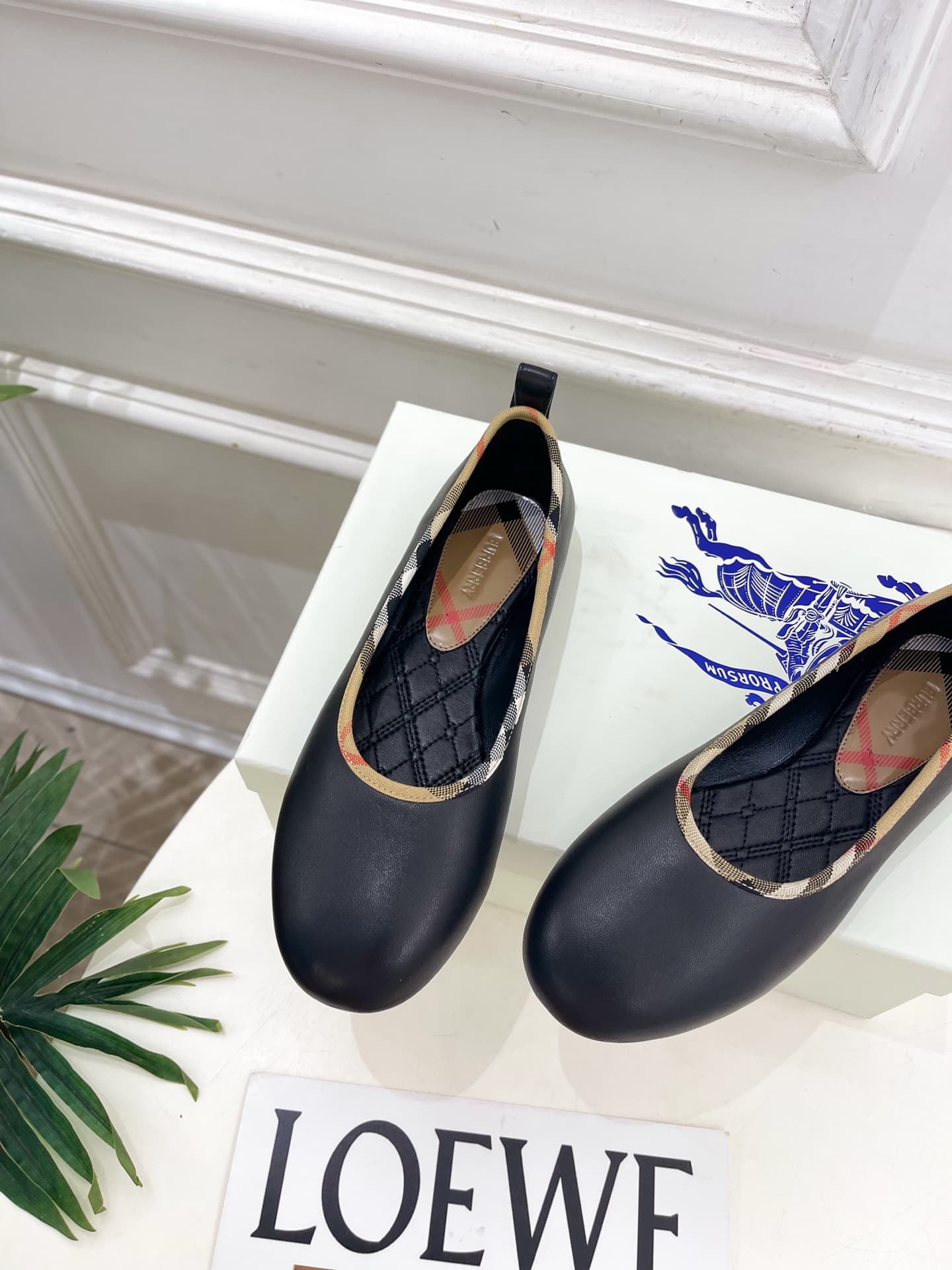 D3200 Burberry 2026 New Vintage/Retro Check Ballet Shoes — image 7