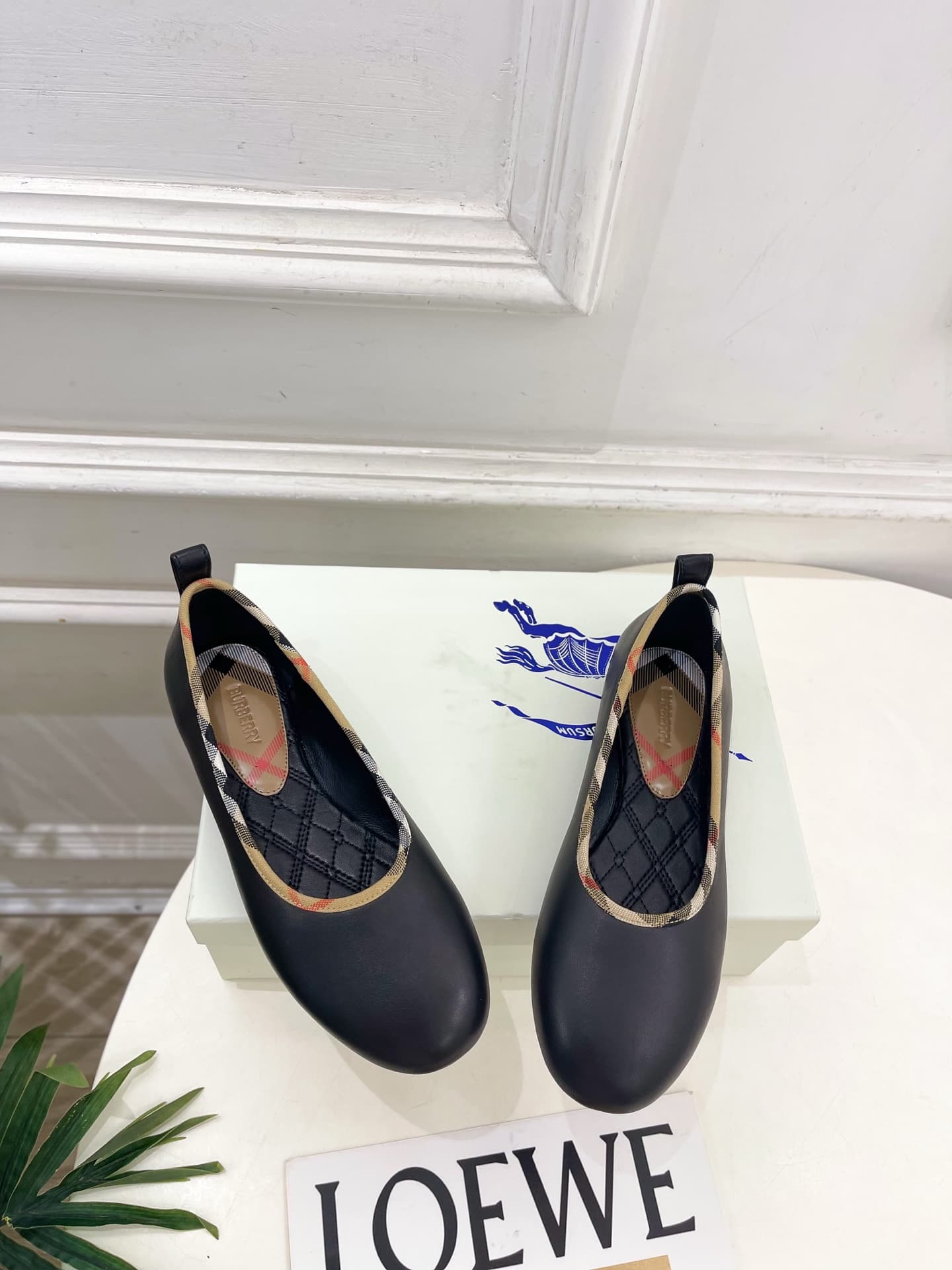 D3200 Burberry 2026 New Vintage/Retro Check Ballet Shoes — image 4