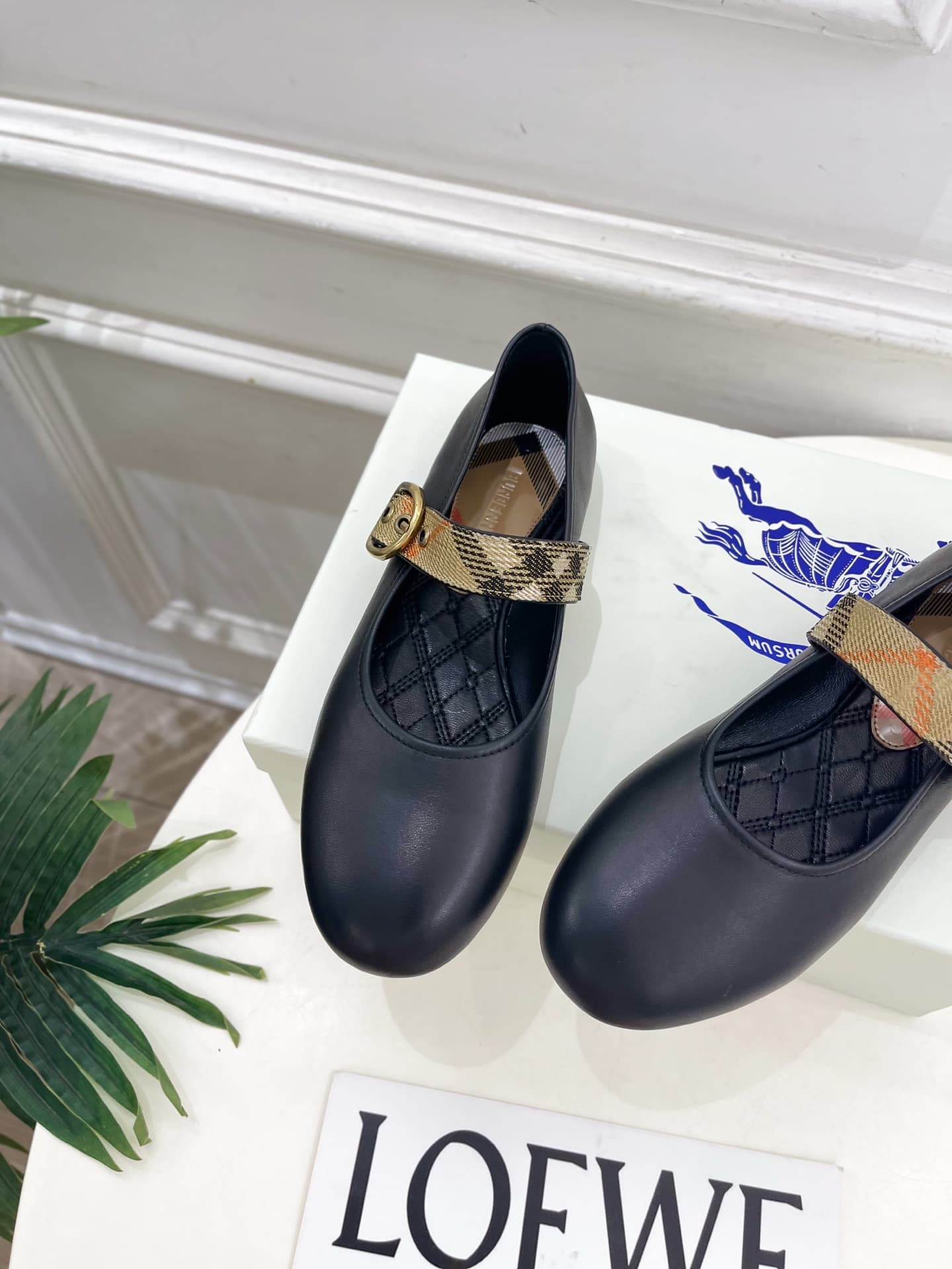 D3197 Burberry 2026 New Model: Classic plaid Mary Jane flat shoes — image 6