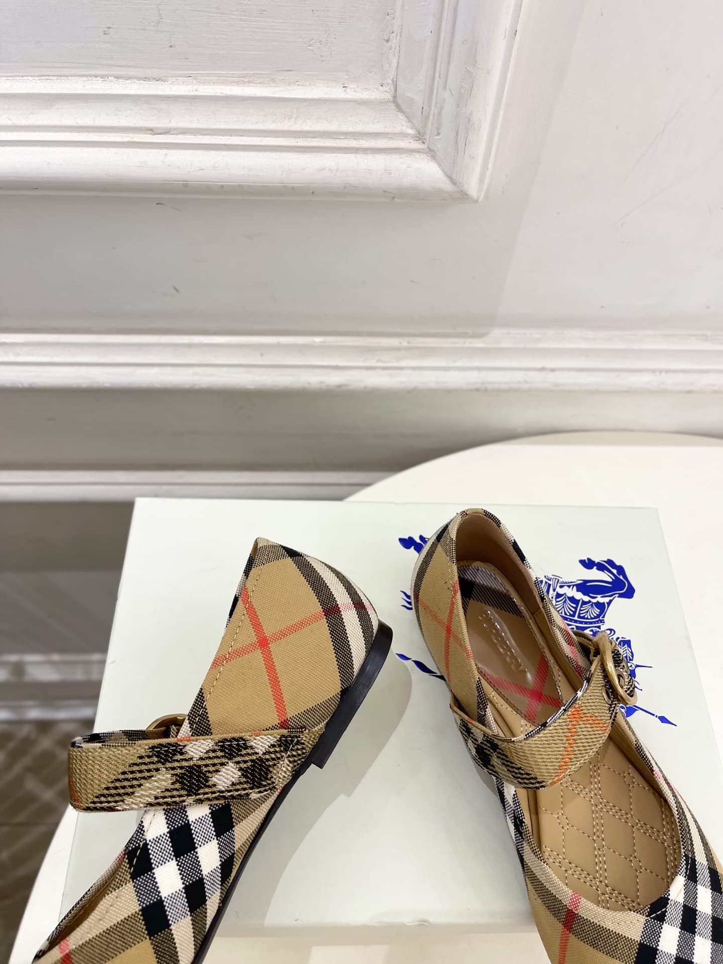 D3195 Burberry 2026 New Arrival: Classic plaid Mary Jane flat shoes — image 8