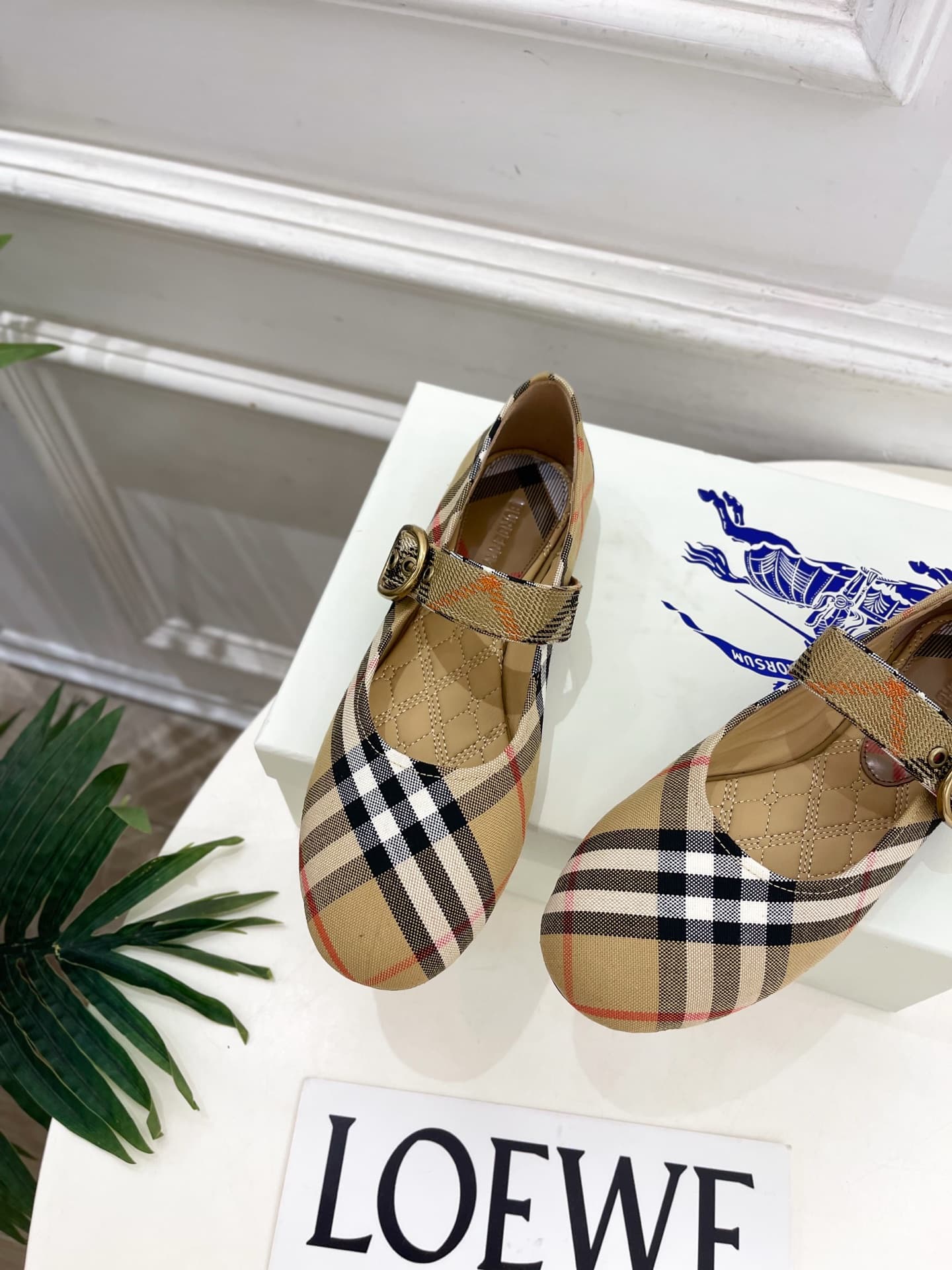 D3195 Burberry 2026 New Arrival: Classic plaid Mary Jane flat shoes — image 5