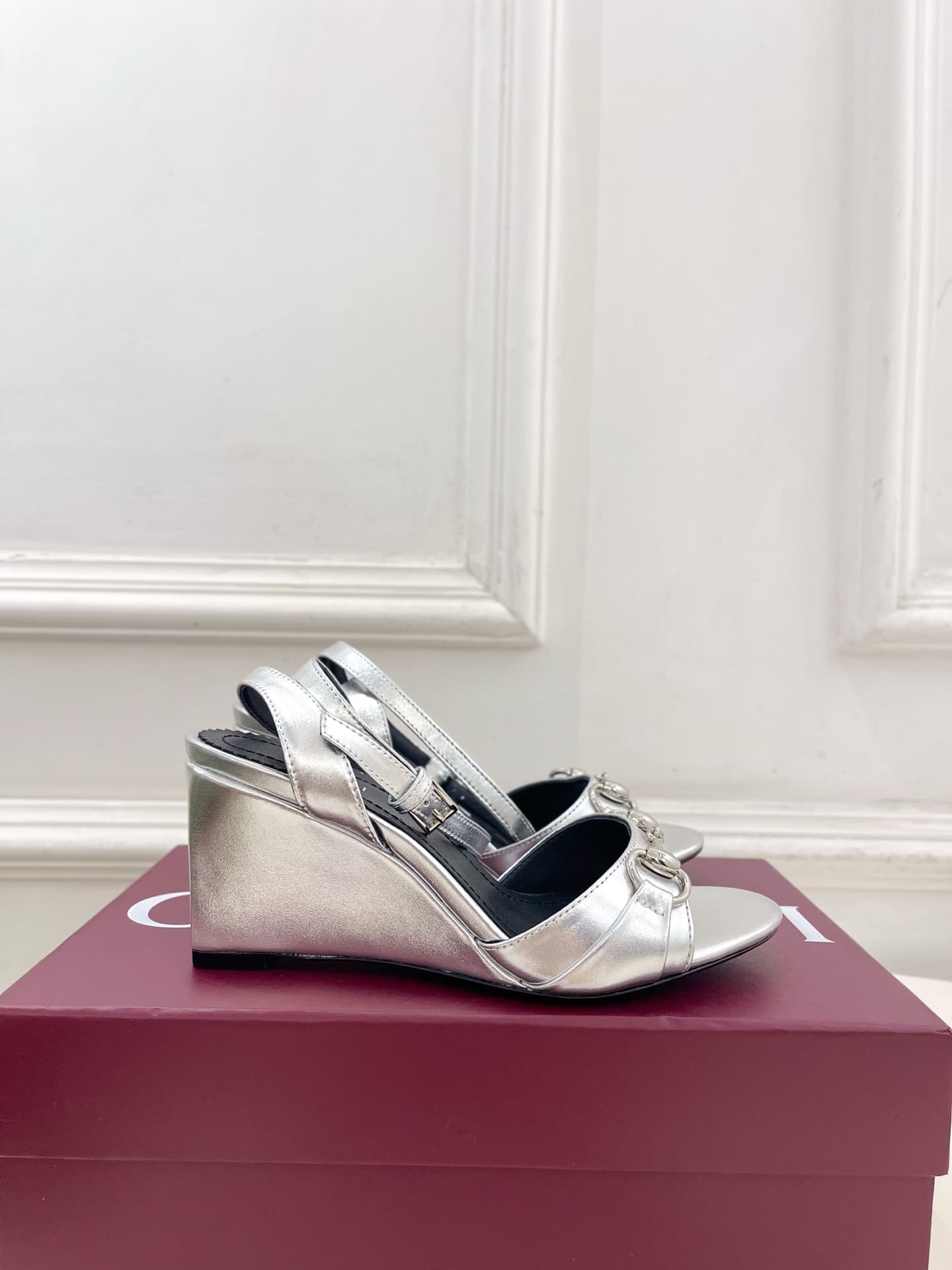 D6988 Gucci | Gucci 26𝐬𝐬 — image 2