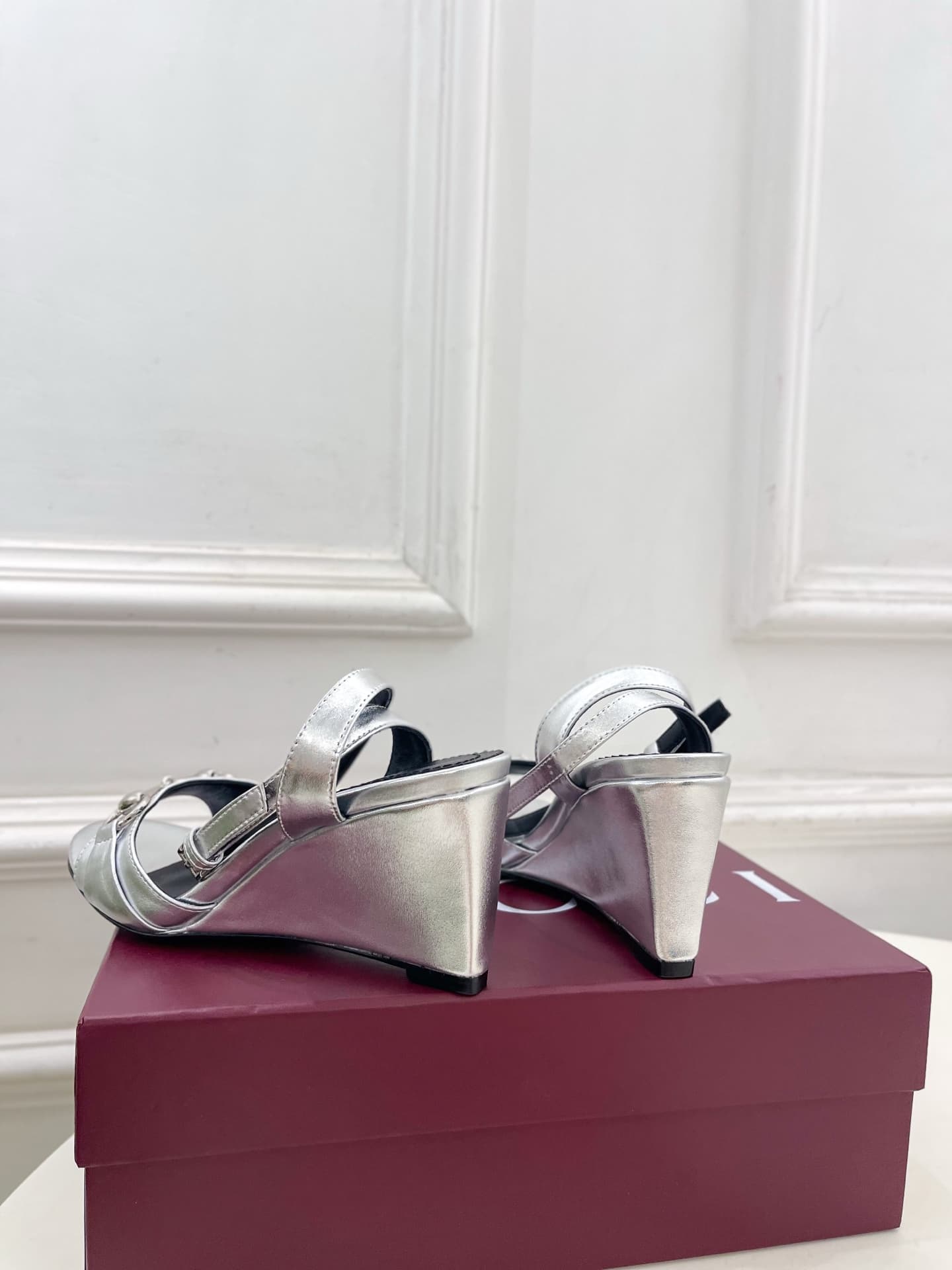 D6988 Gucci | Gucci 26𝐬𝐬 — image 8