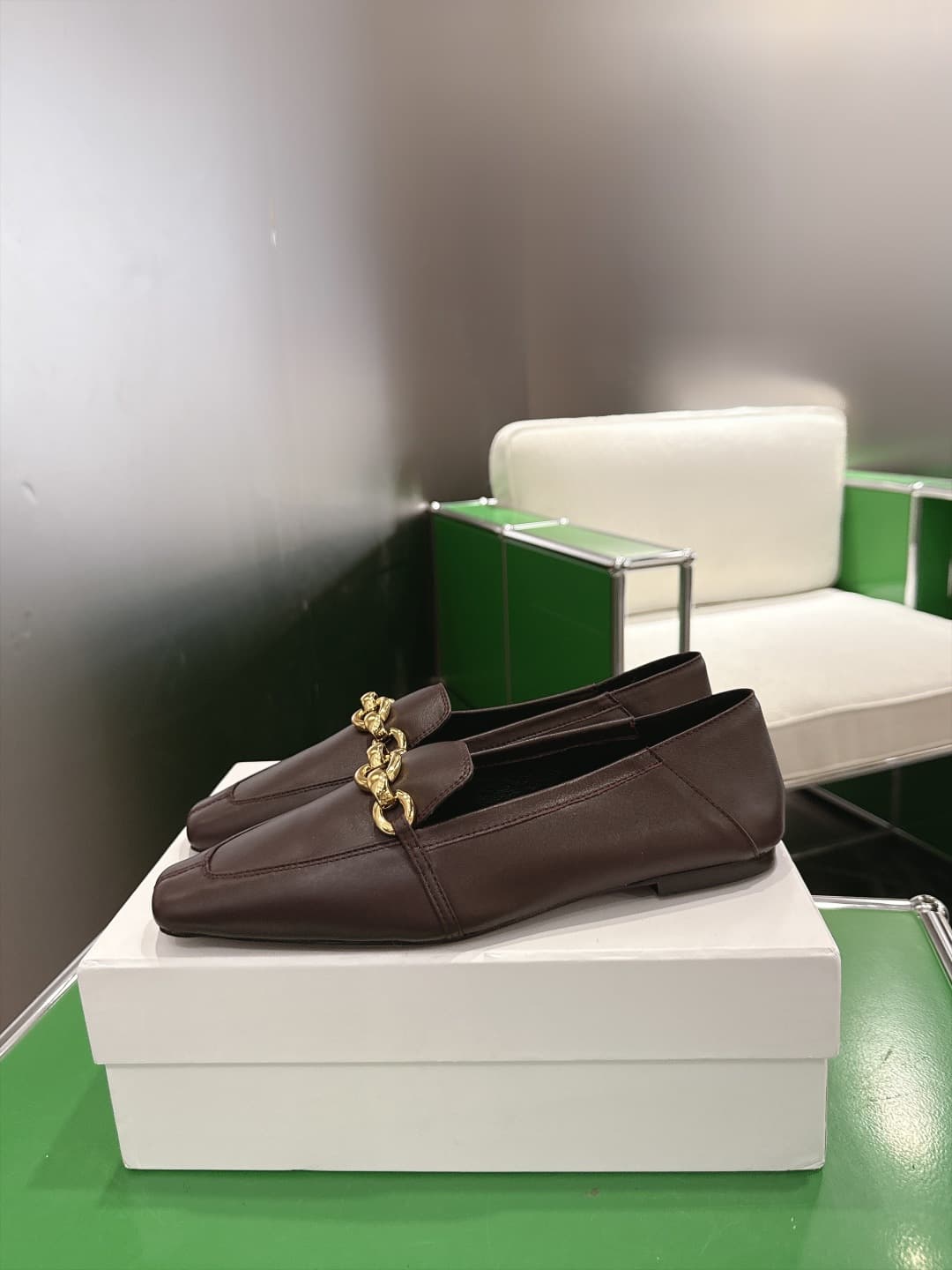 D12315 (k067) Saint Lauren*YSL Saint Lauren 2026 New product YSL small logo square-toe flat shoe‼️ — image 4