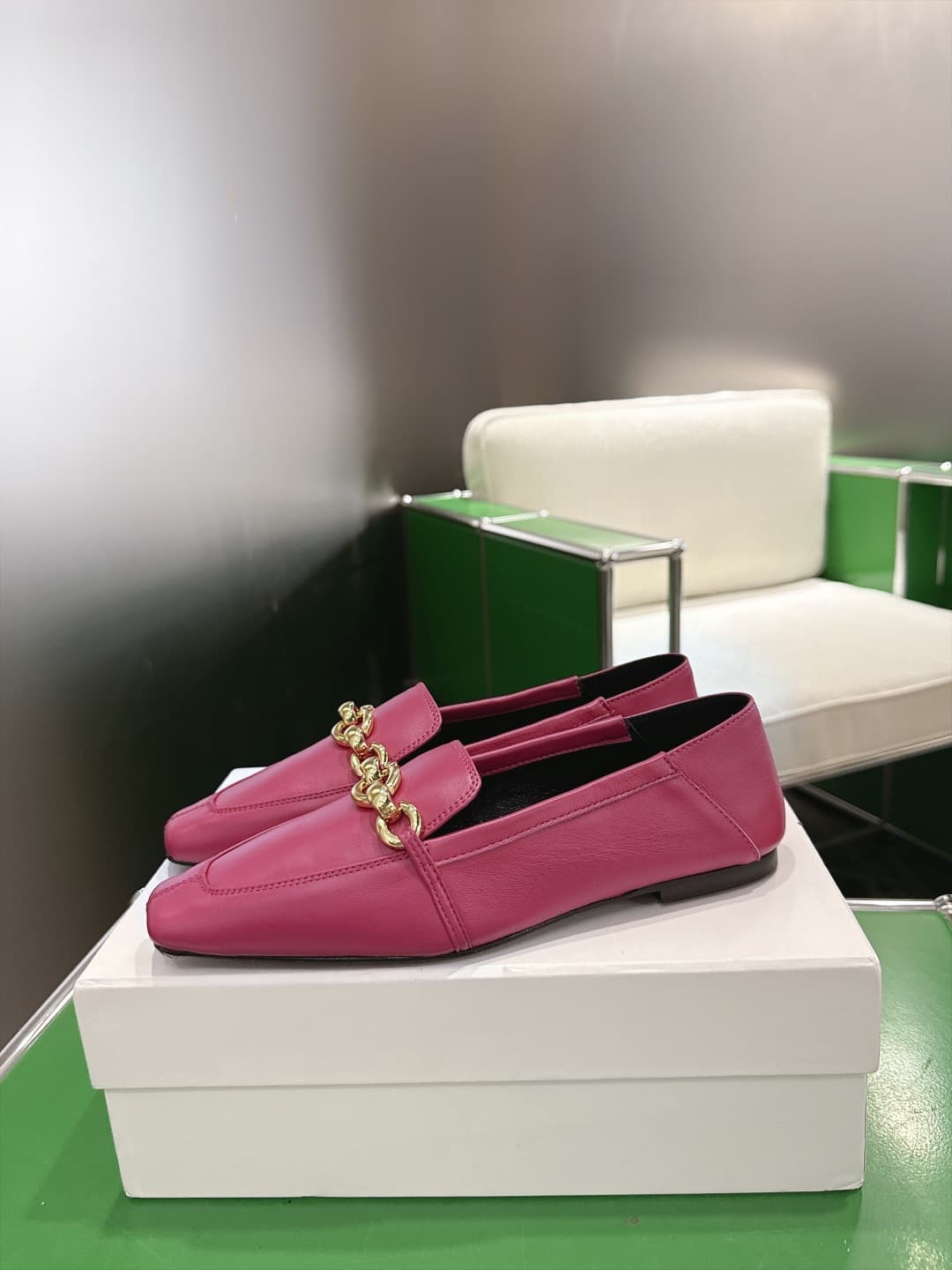 D12314 (k067) Saint Lauren*YSL Saint Laurent 2026 New product YSL small logo square-toe flat shoes‼️ — image 4