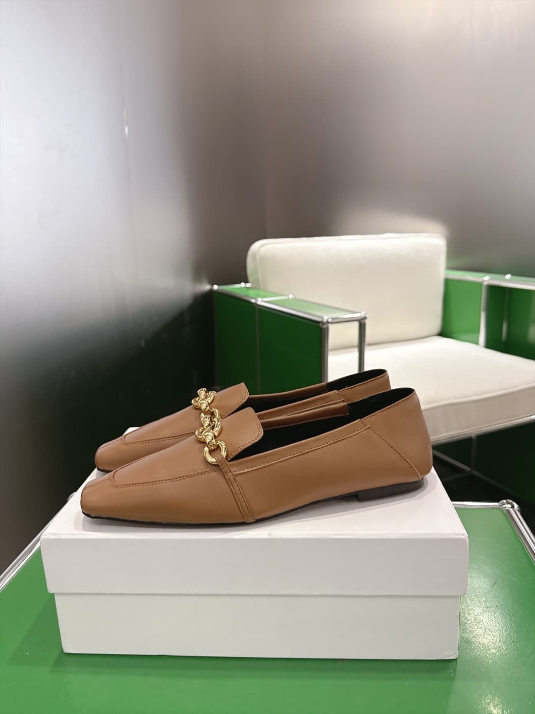 D12313 (k067) Saint Lauren*YSL Saint Lauren 2026 New product YSL small logo square-toe flat shoe‼️ — image 4