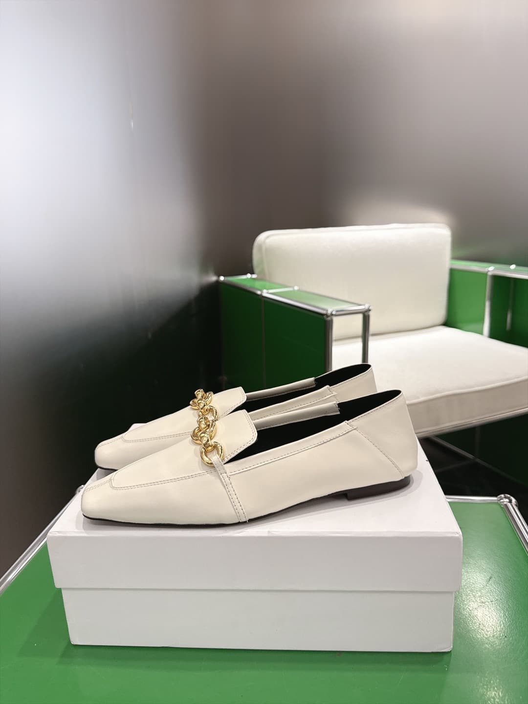 D12312 (k067) Saint Lauren*YSL Saint Lauren 2026 New product YSL small logo square-toe flat shoe‼️ — image 4
