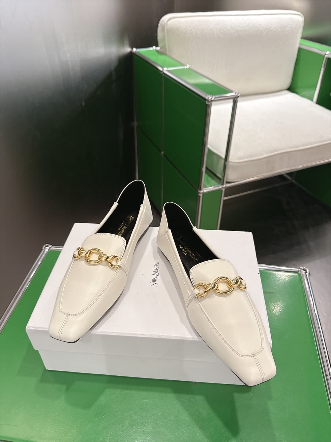 D12312 (k067) Saint Lauren*YSL Saint Lauren 2026 New product YSL small logo square-toe flat shoe‼️ — image 2
