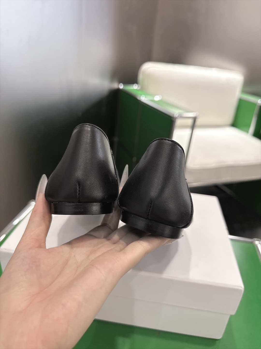 D12311 (k067) Saint Lauren*YSL Saint Lauren 2026 New product YSL small logo square-toe flat shoe‼️ — image 8