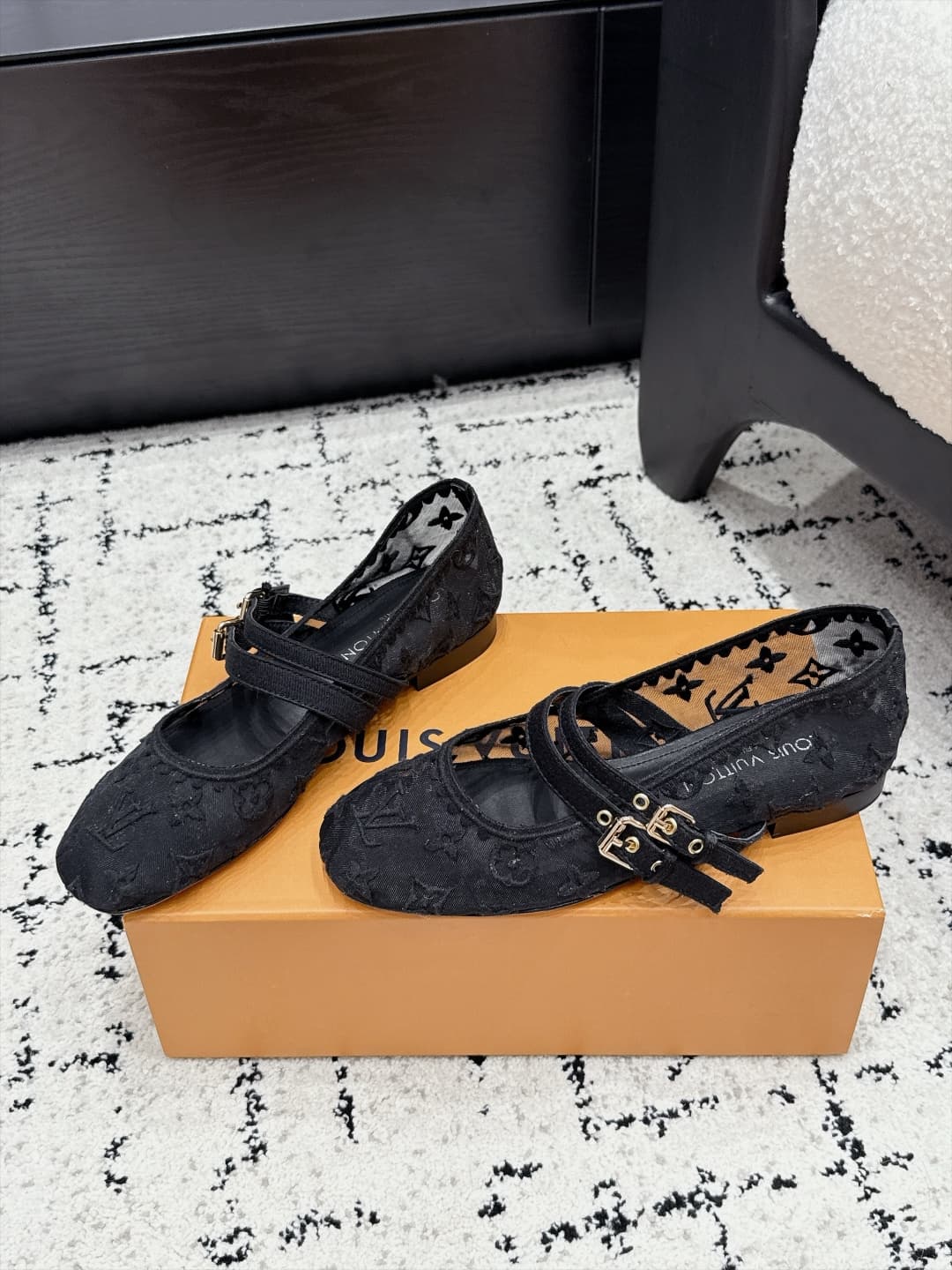 D9173 Louis Vuitton 26/ Ballet, Ballet Shoes, Flat Shoes — image 3