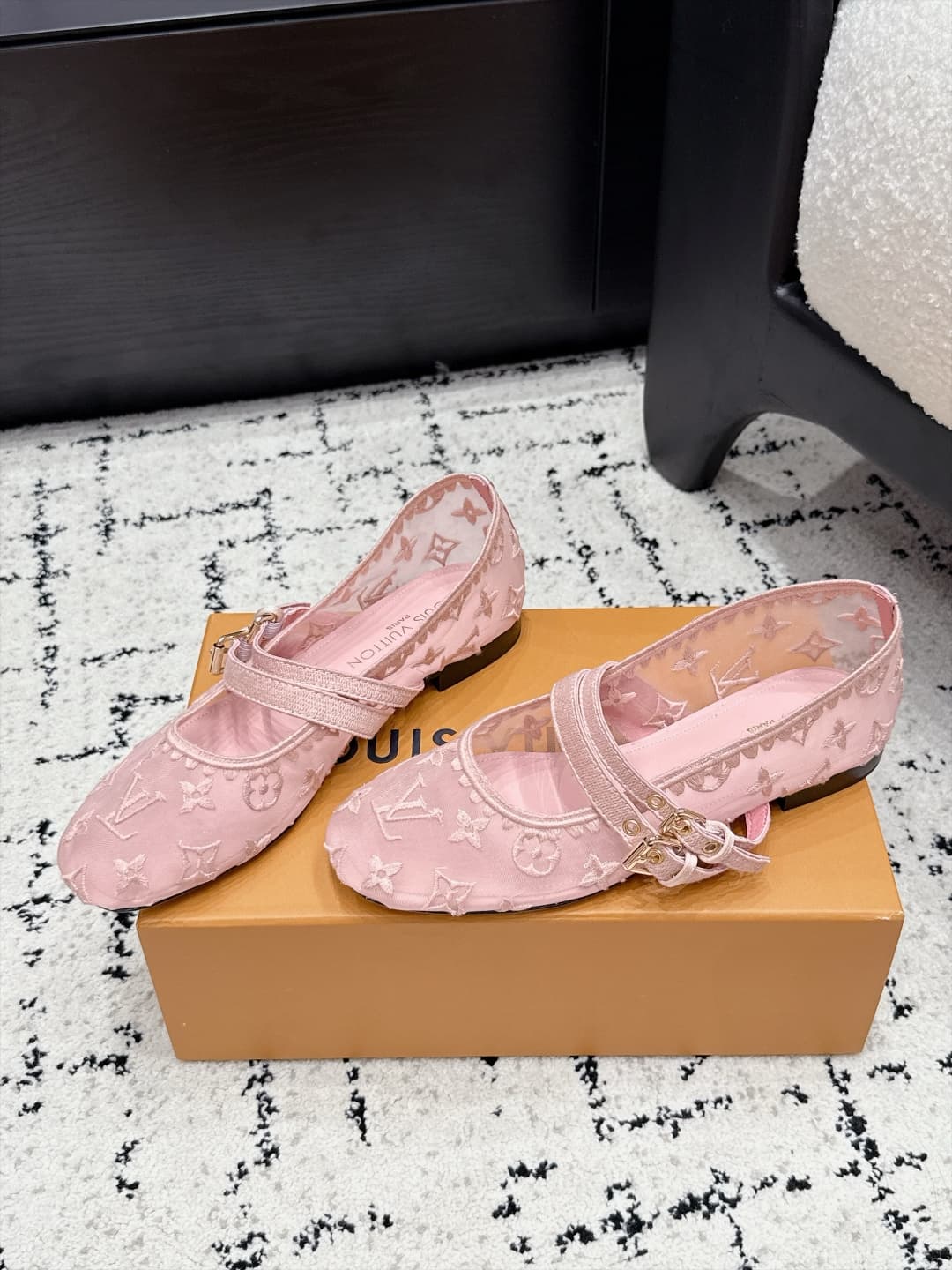 D9172 Louis Vuitton 26/ Ballet, Ballet Shoes, Flat Shoes — image 3