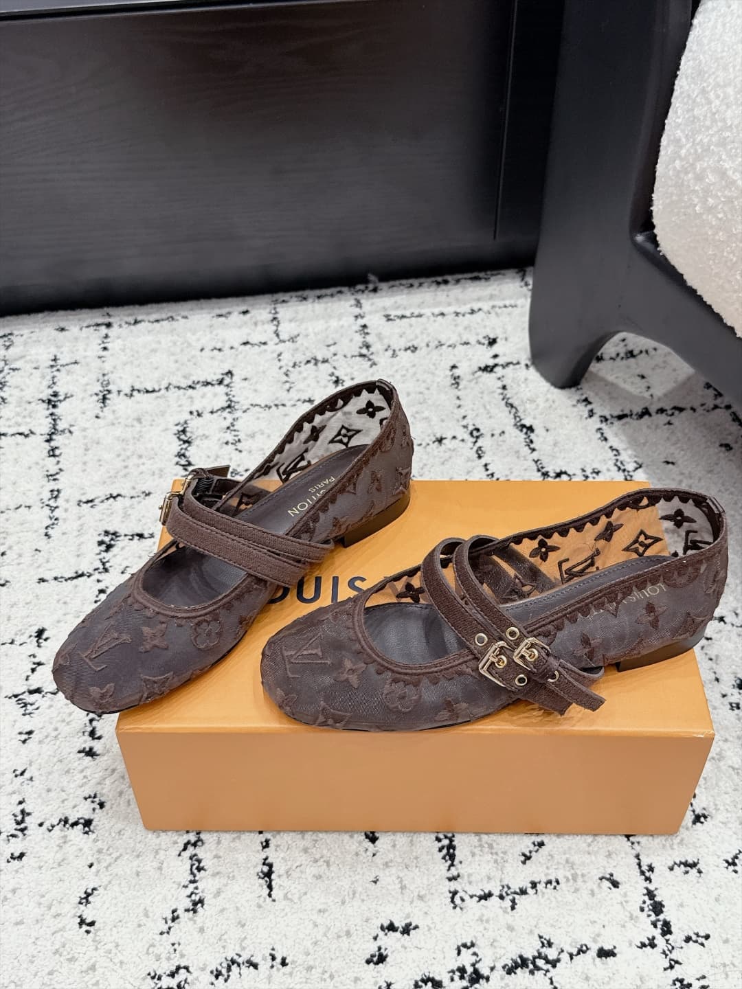 D9171 Louis Vuitton 26/ Ballet, Ballet Shoes, Flat Shoes — image 3