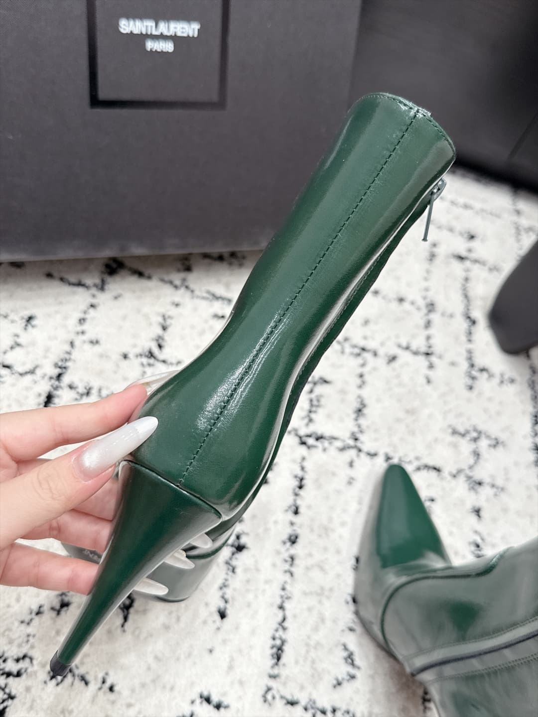 D12196 SAINT LAURENT Saint Laurent 26/ Autumn/Winter High heel boots with pointed toe and thin heel — image 7